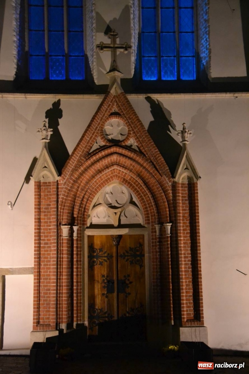 Zdjęcie w galerii na portalu naszraciborz.pl: Raciborski zamek ma nowe aranżacje świetlne [FOTO] wiadomości z regionu