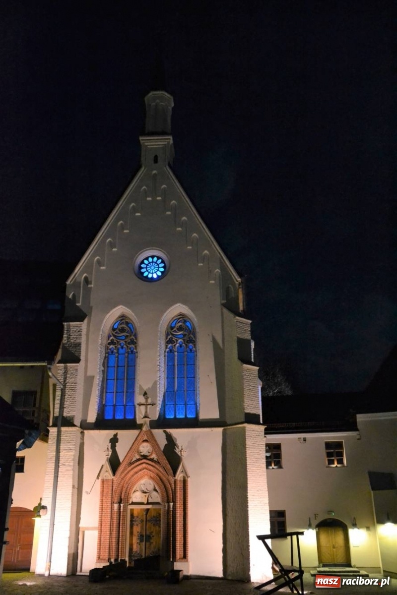 Zdjęcie w galerii na portalu naszraciborz.pl: Raciborski zamek ma nowe aranżacje świetlne [FOTO] wiadomości z regionu