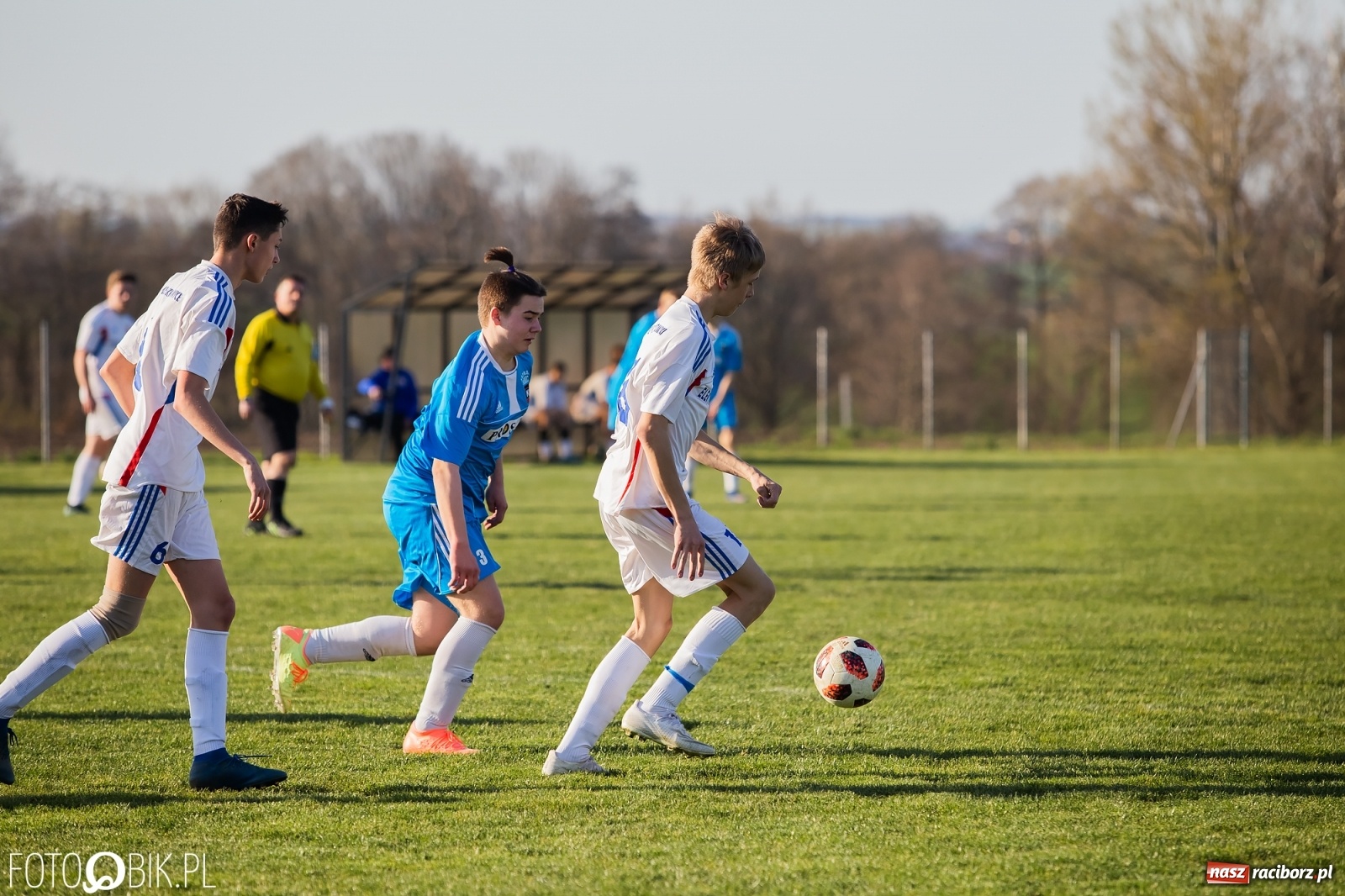 Zdjęcie w galerii na portalu naszraciborz.pl: Juniorskie debry gminy dla Krzanowic [FOTO] wiadomości z regionu