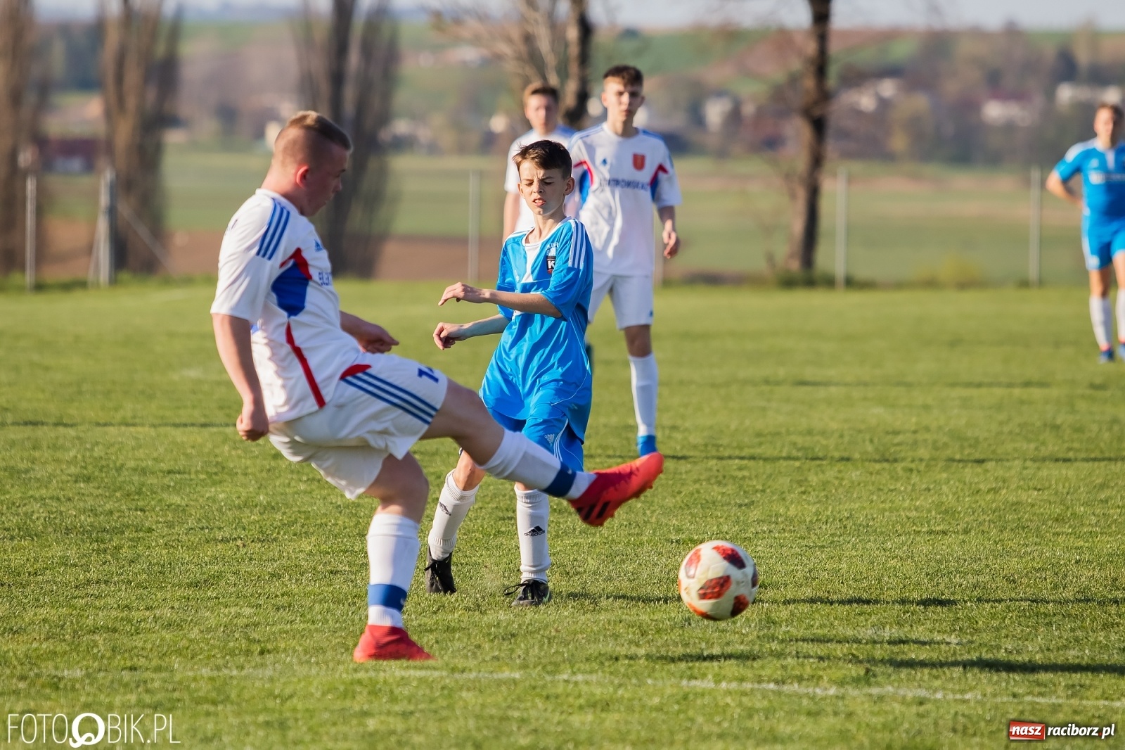 Zdjęcie w galerii na portalu naszraciborz.pl: Juniorskie debry gminy dla Krzanowic [FOTO] wiadomości z regionu