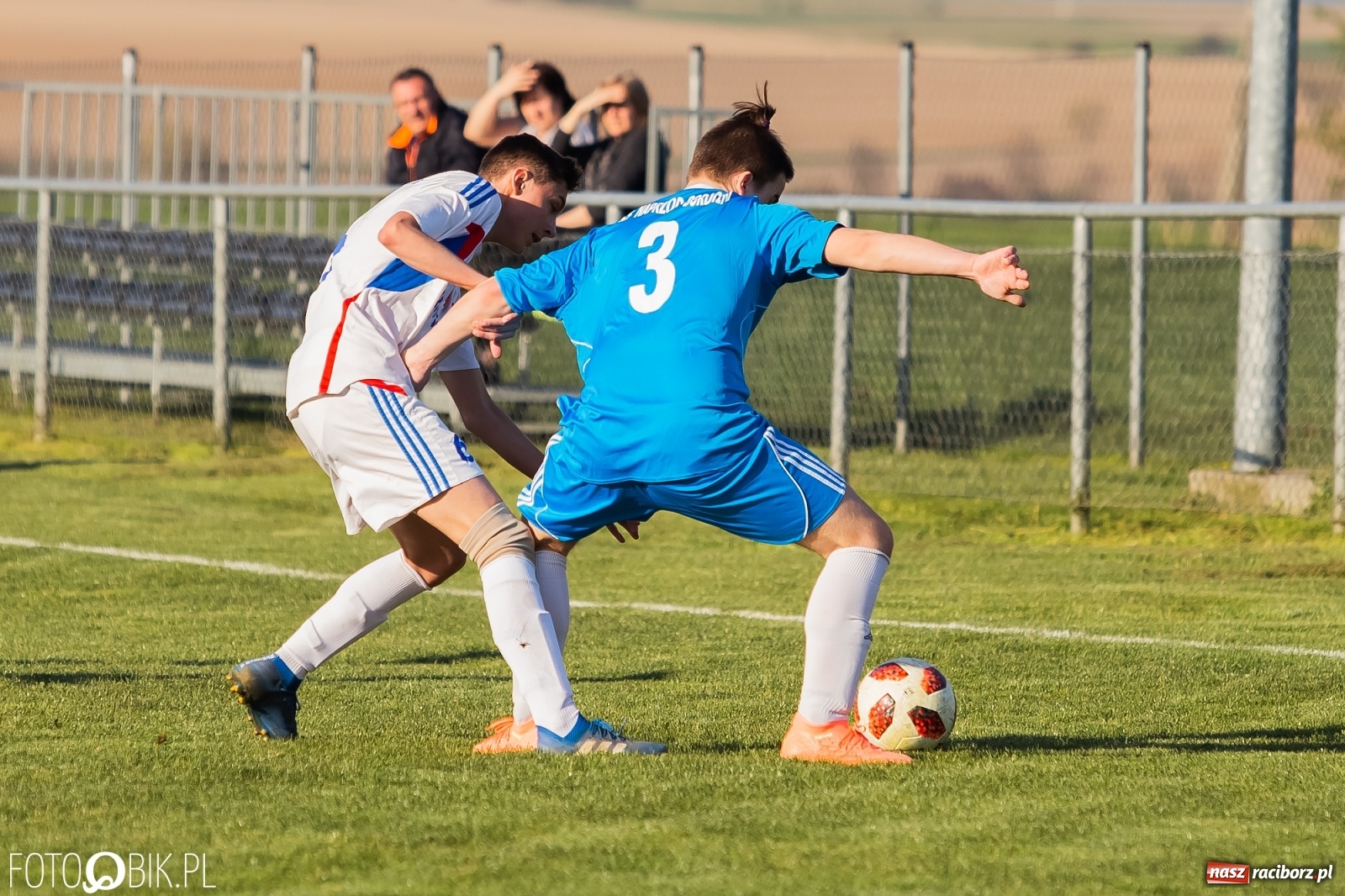 Zdjęcie w galerii na portalu naszraciborz.pl: Juniorskie debry gminy dla Krzanowic [FOTO] wiadomości z regionu