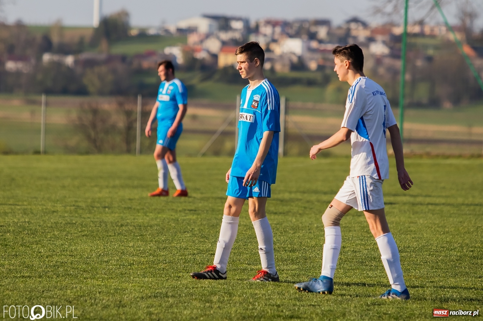 Zdjęcie w galerii na portalu naszraciborz.pl: Juniorskie debry gminy dla Krzanowic [FOTO] wiadomości z regionu