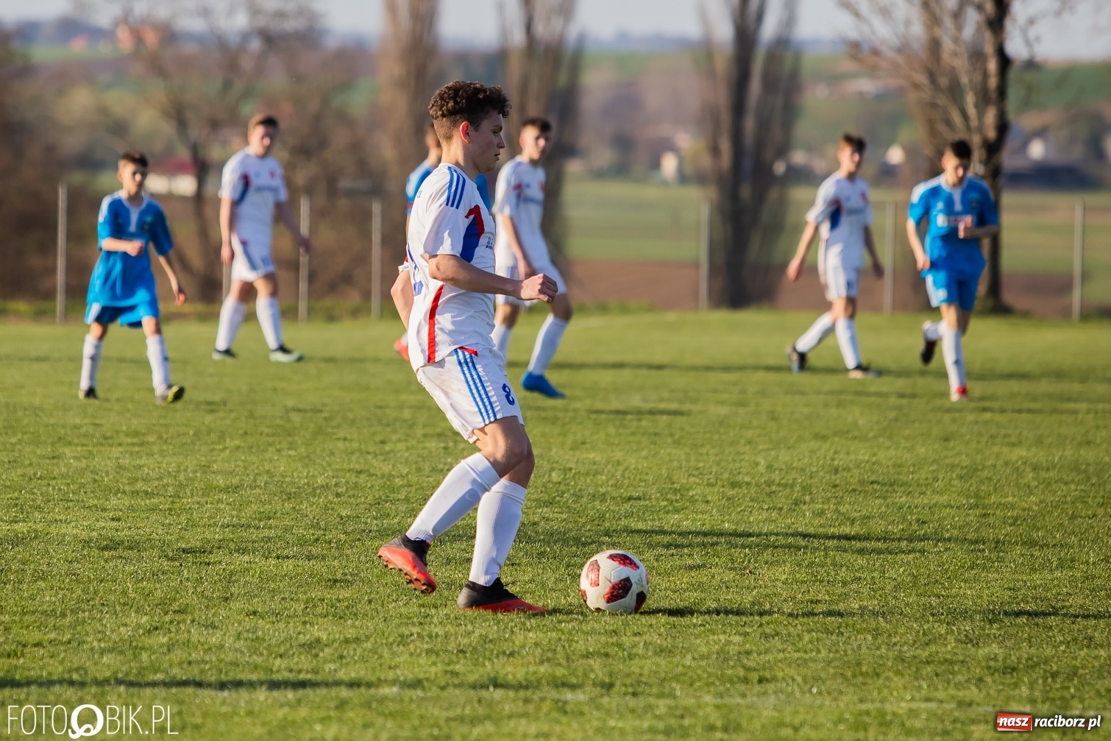 Zdjęcie w galerii na portalu naszraciborz.pl: Juniorskie debry gminy dla Krzanowic [FOTO] wiadomości z regionu
