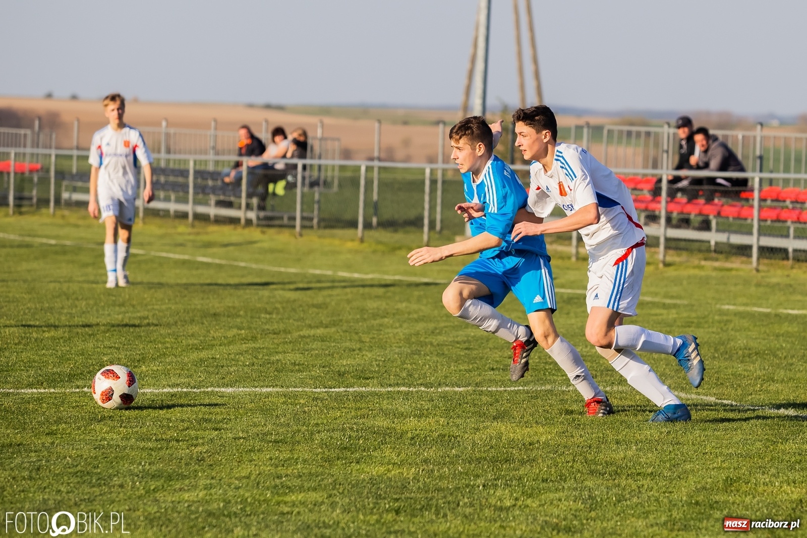Zdjęcie w galerii na portalu naszraciborz.pl: Juniorskie debry gminy dla Krzanowic [FOTO] wiadomości z regionu