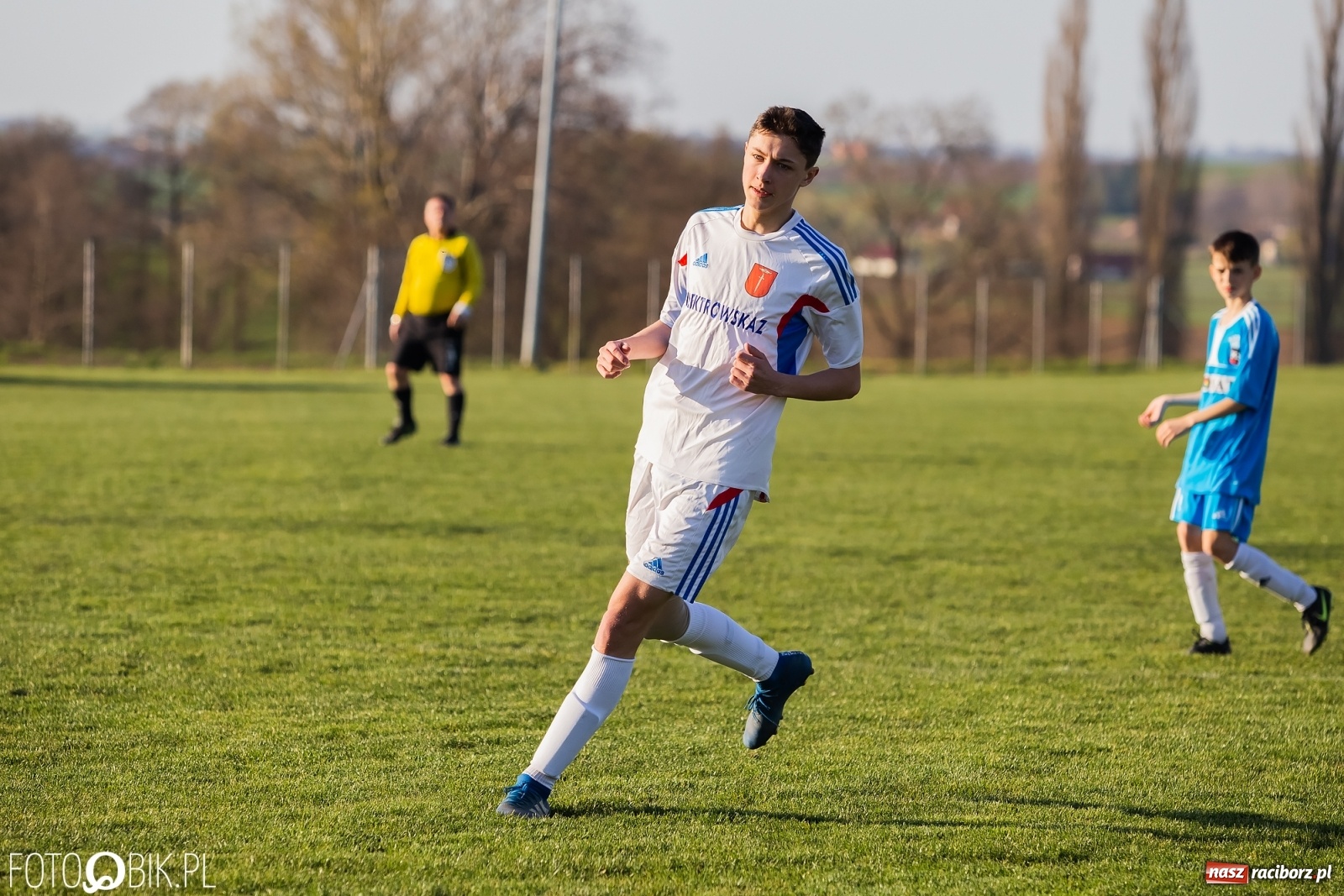 Zdjęcie w galerii na portalu naszraciborz.pl: Juniorskie debry gminy dla Krzanowic [FOTO] wiadomości z regionu
