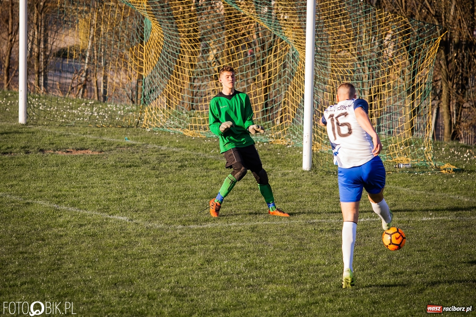 Zdjęcie w galerii na portalu naszraciborz.pl: MKS Gmina Lubomia bezlitosny dla juniorów Ocic [FOTO] wiadomości z regionu