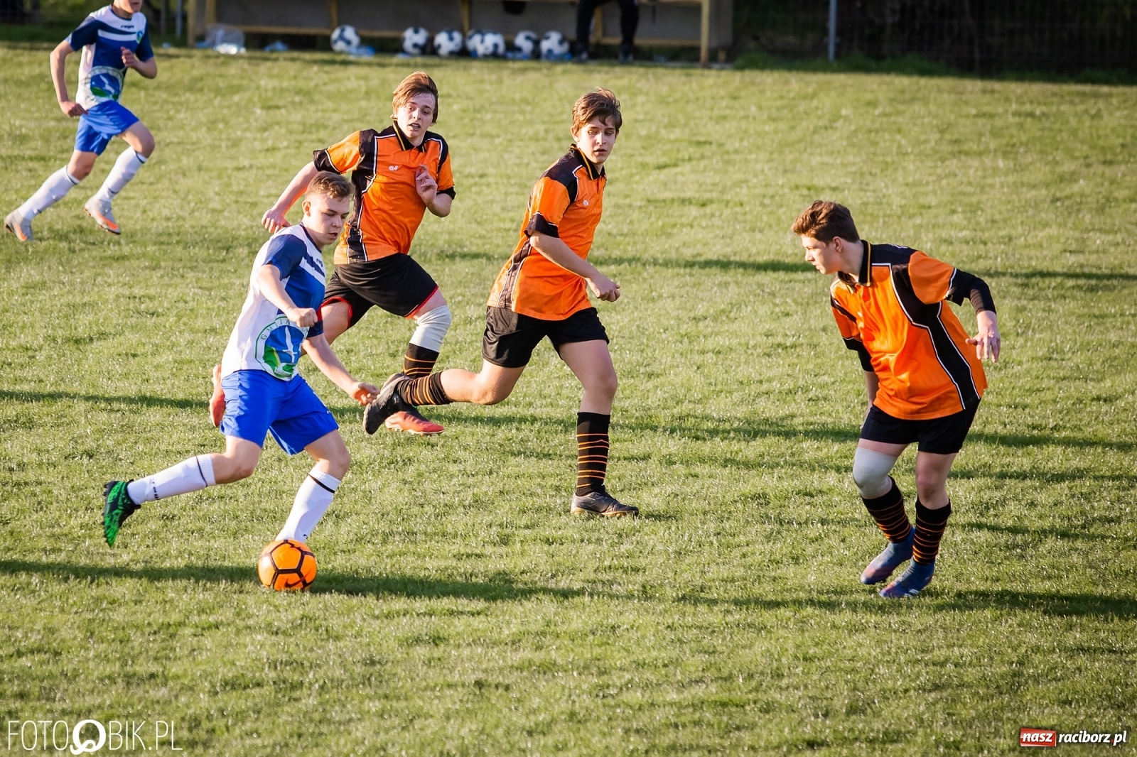 Zdjęcie w galerii na portalu naszraciborz.pl: MKS Gmina Lubomia bezlitosny dla juniorów Ocic [FOTO] wiadomości z regionu