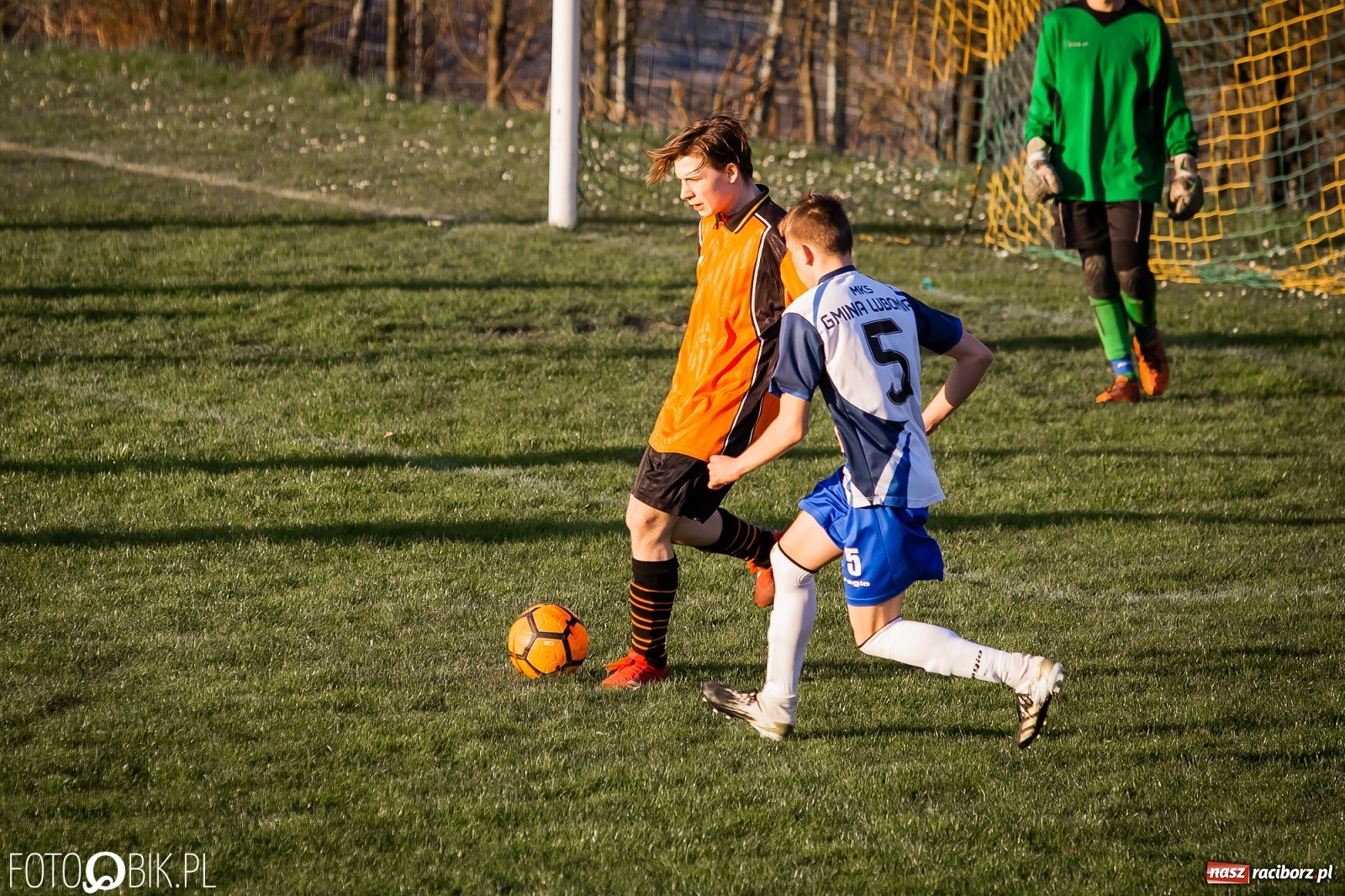 Zdjęcie w galerii na portalu naszraciborz.pl: MKS Gmina Lubomia bezlitosny dla juniorów Ocic [FOTO] wiadomości z regionu