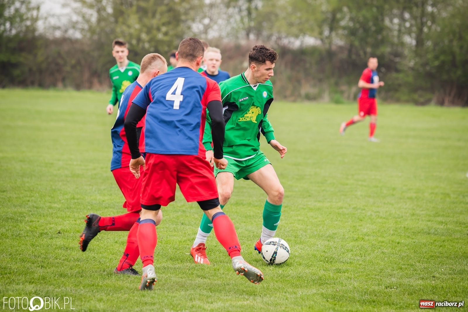 Zdjęcie w galerii na portalu naszraciborz.pl: Wyrównany bój w Wojnowicach. Rezerwy Brzezia górą [FOTO] wiadomości z regionu