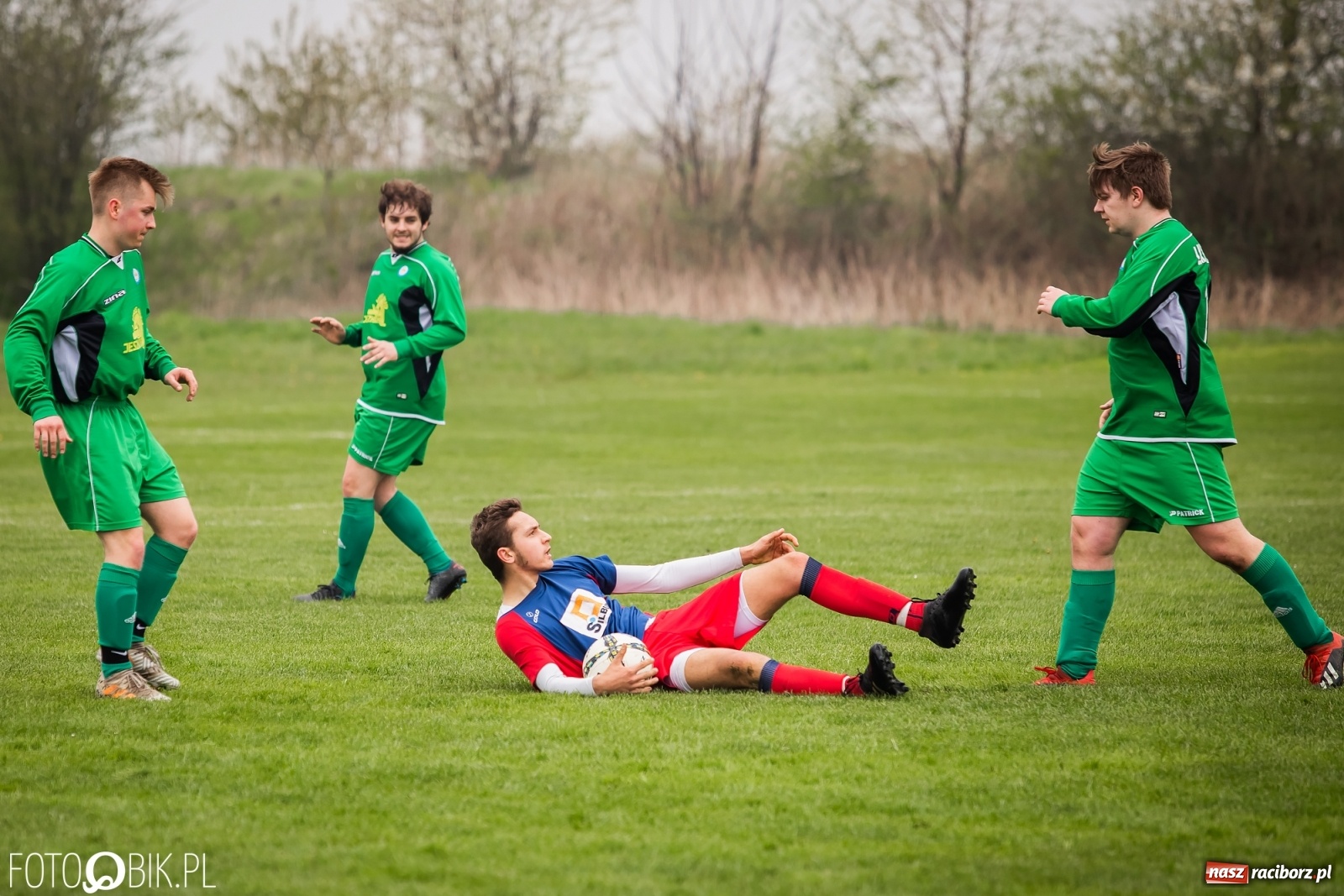 Zdjęcie w galerii na portalu naszraciborz.pl: Wyrównany bój w Wojnowicach. Rezerwy Brzezia górą [FOTO] wiadomości z regionu