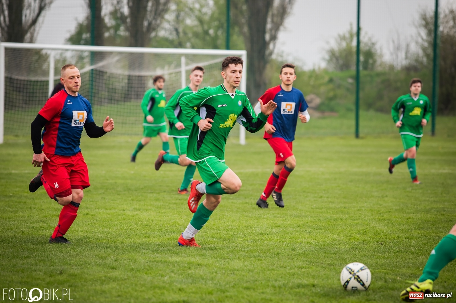 Zdjęcie w galerii na portalu naszraciborz.pl: Wyrównany bój w Wojnowicach. Rezerwy Brzezia górą [FOTO] wiadomości z regionu