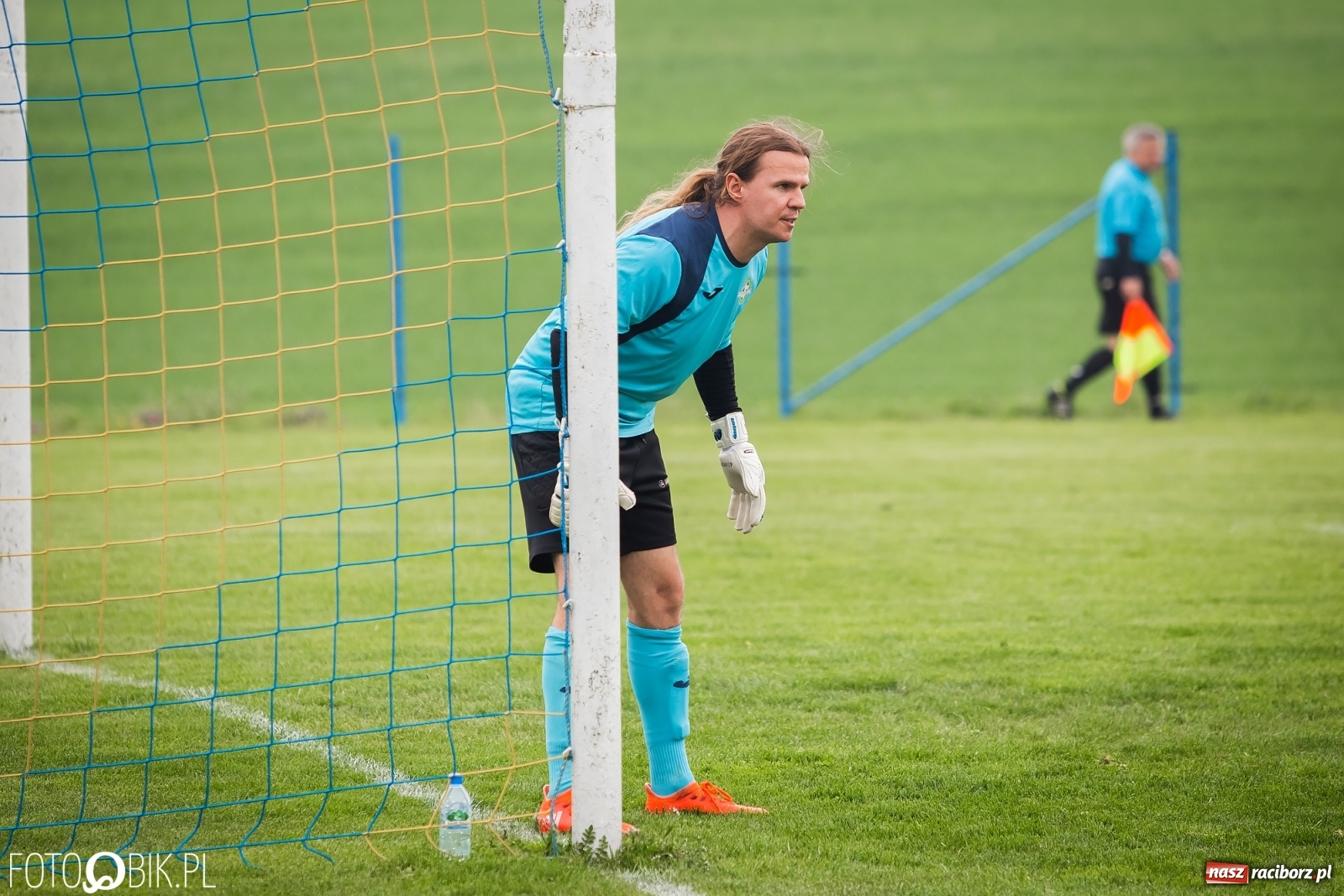 Zdjęcie w galerii na portalu naszraciborz.pl: B klasa. Podział punktów w meczu na szczycie [FOTO] wiadomości z regionu