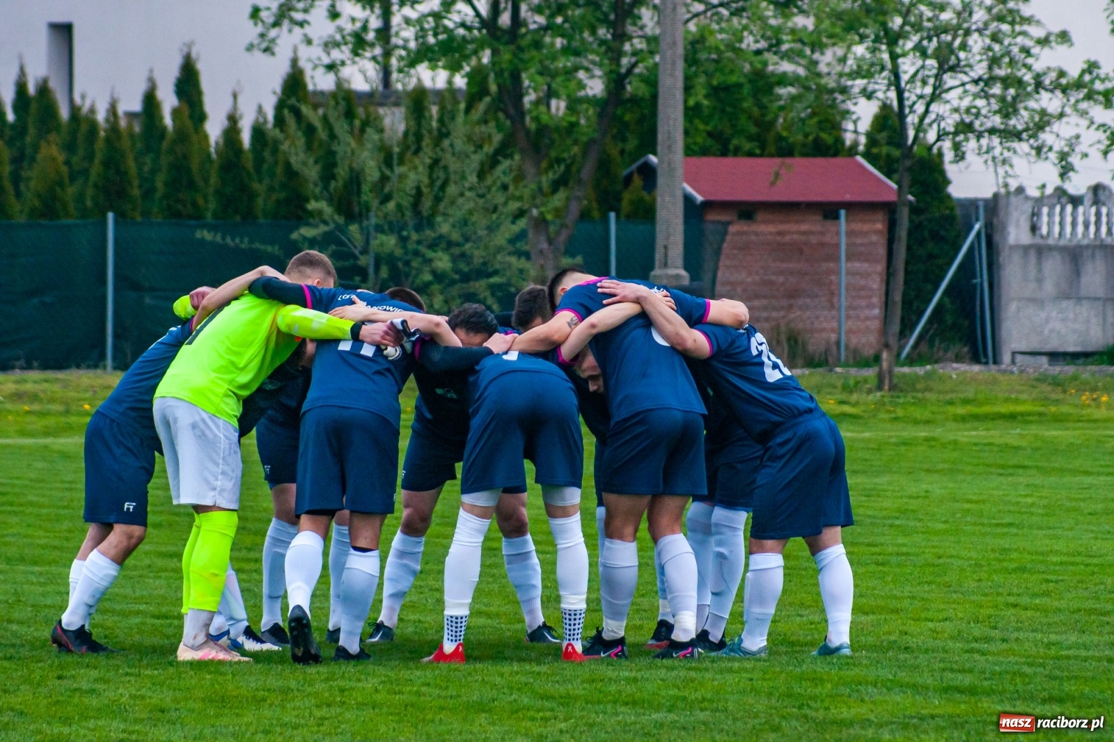 Zdjęcie w galerii na portalu naszraciborz.pl: Tworków pokonany, fotel lidera zachowany [FOTO] wiadomości z regionu