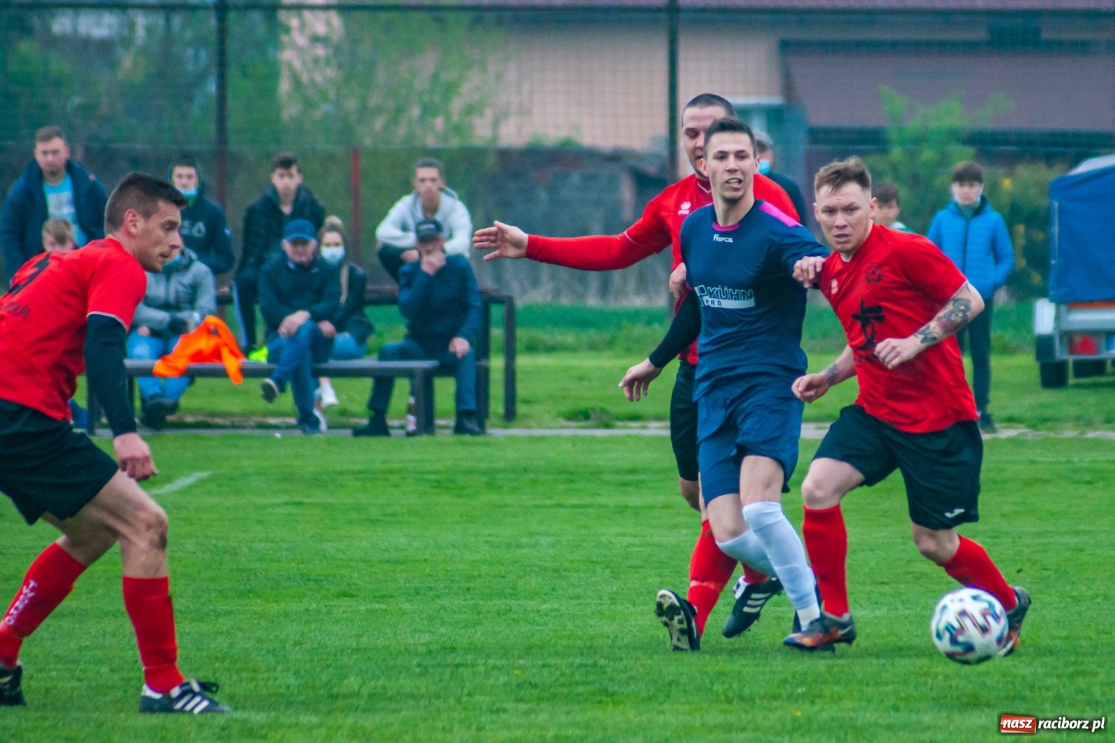 Zdjęcie w galerii na portalu naszraciborz.pl: Tworków pokonany, fotel lidera zachowany [FOTO] wiadomości z regionu