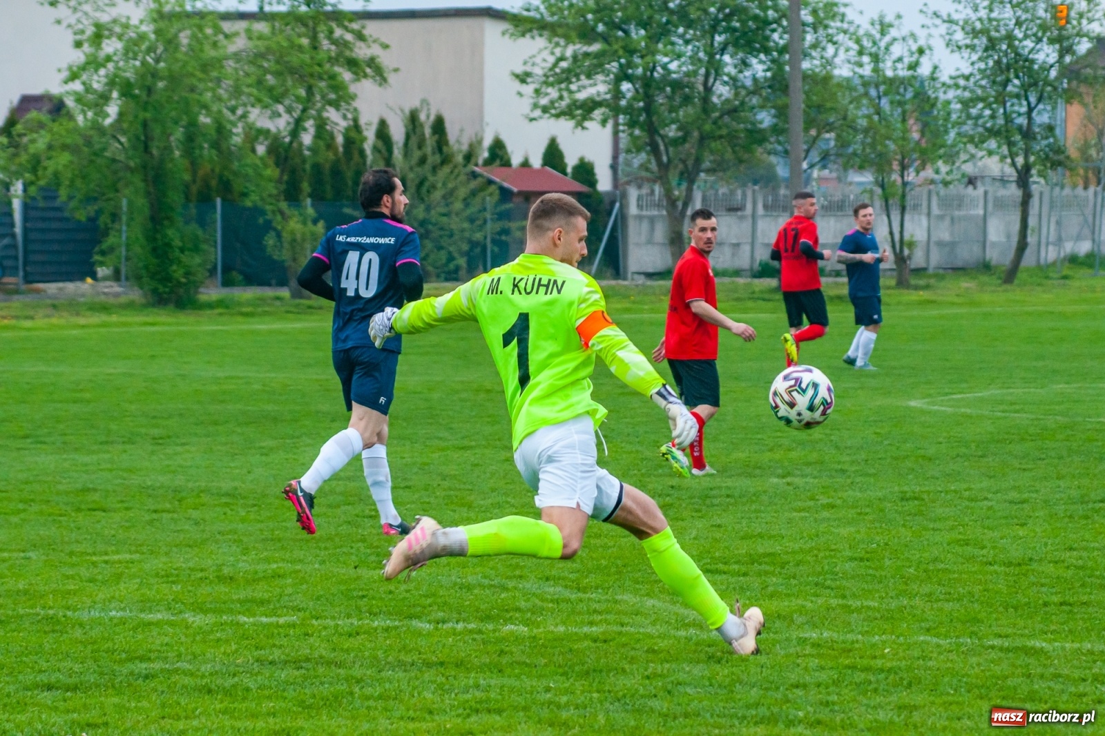 Zdjęcie w galerii na portalu naszraciborz.pl: Tworków pokonany, fotel lidera zachowany [FOTO] wiadomości z regionu