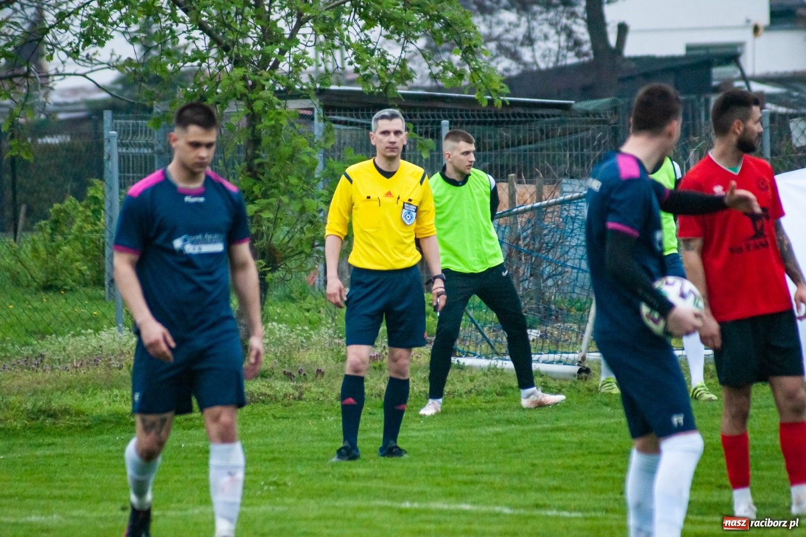 Zdjęcie w galerii na portalu naszraciborz.pl: Tworków pokonany, fotel lidera zachowany [FOTO] wiadomości z regionu