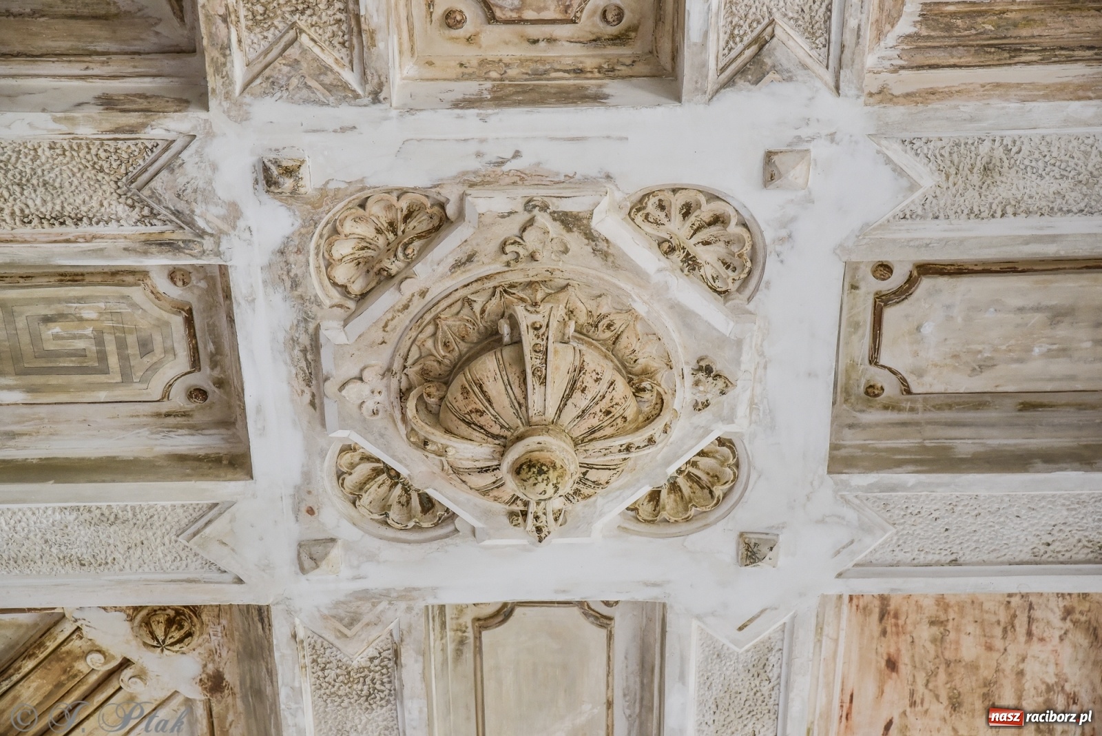 Zdjęcie w galerii na portalu naszraciborz.pl: Gmach sądu krajowego w Raciborzu. Zobaczcie odnowione wnętrza [FOTO] wiadomości z regionu