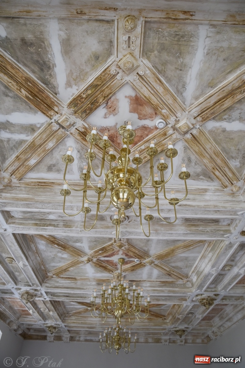 Zdjęcie w galerii na portalu naszraciborz.pl: Gmach sądu krajowego w Raciborzu. Zobaczcie odnowione wnętrza [FOTO] wiadomości z regionu