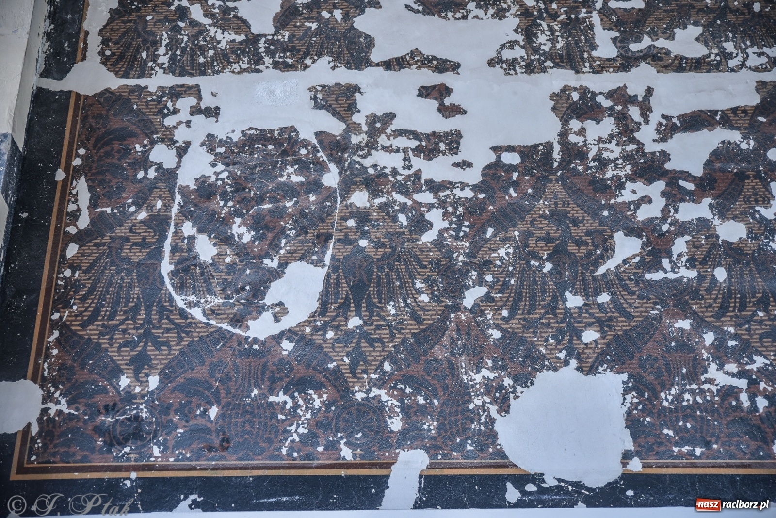 Zdjęcie w galerii na portalu naszraciborz.pl: Gmach sądu krajowego w Raciborzu. Zobaczcie odnowione wnętrza [FOTO] wiadomości z regionu