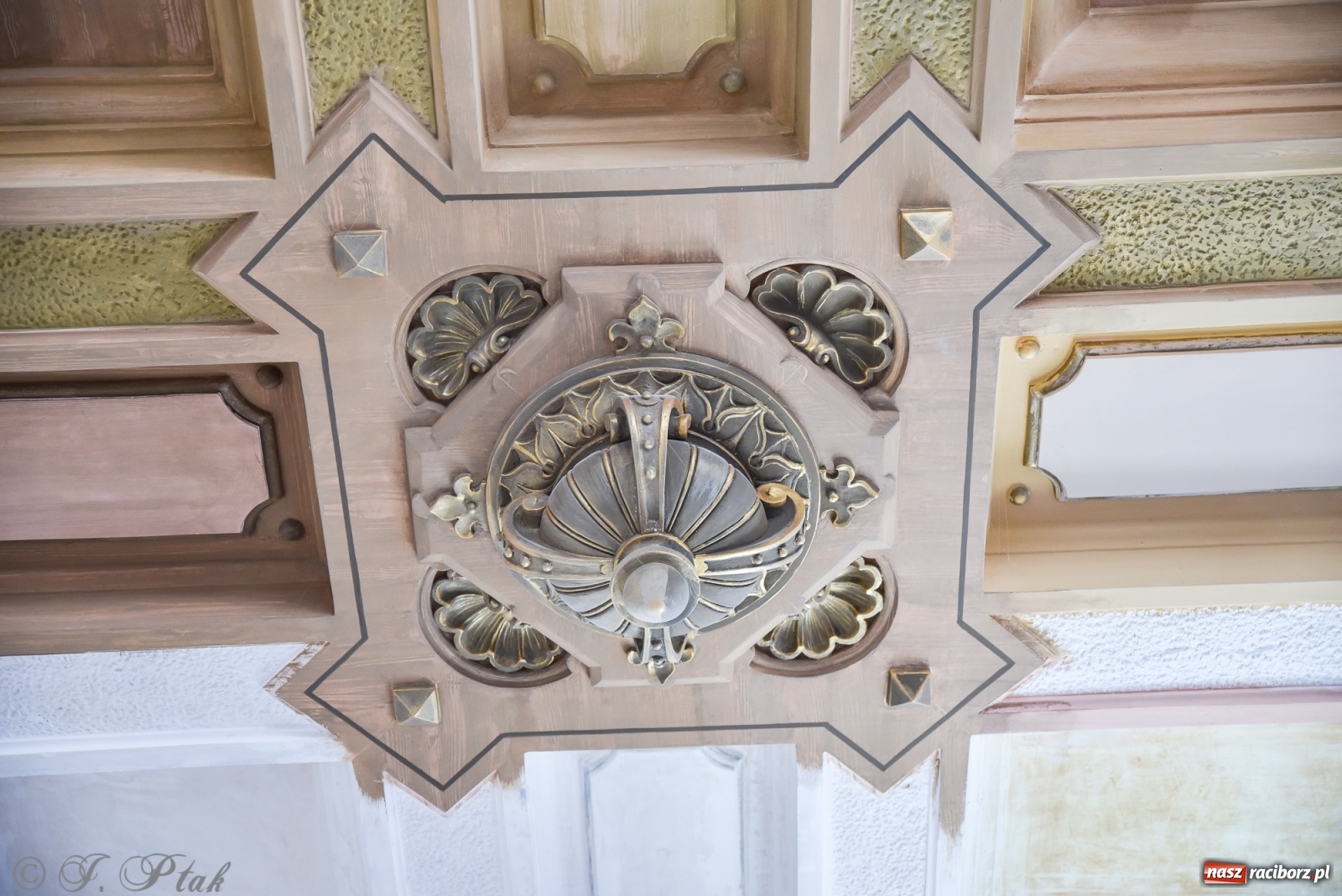 Zdjęcie w galerii na portalu naszraciborz.pl: Gmach sądu krajowego w Raciborzu. Zobaczcie odnowione wnętrza [FOTO] wiadomości z regionu