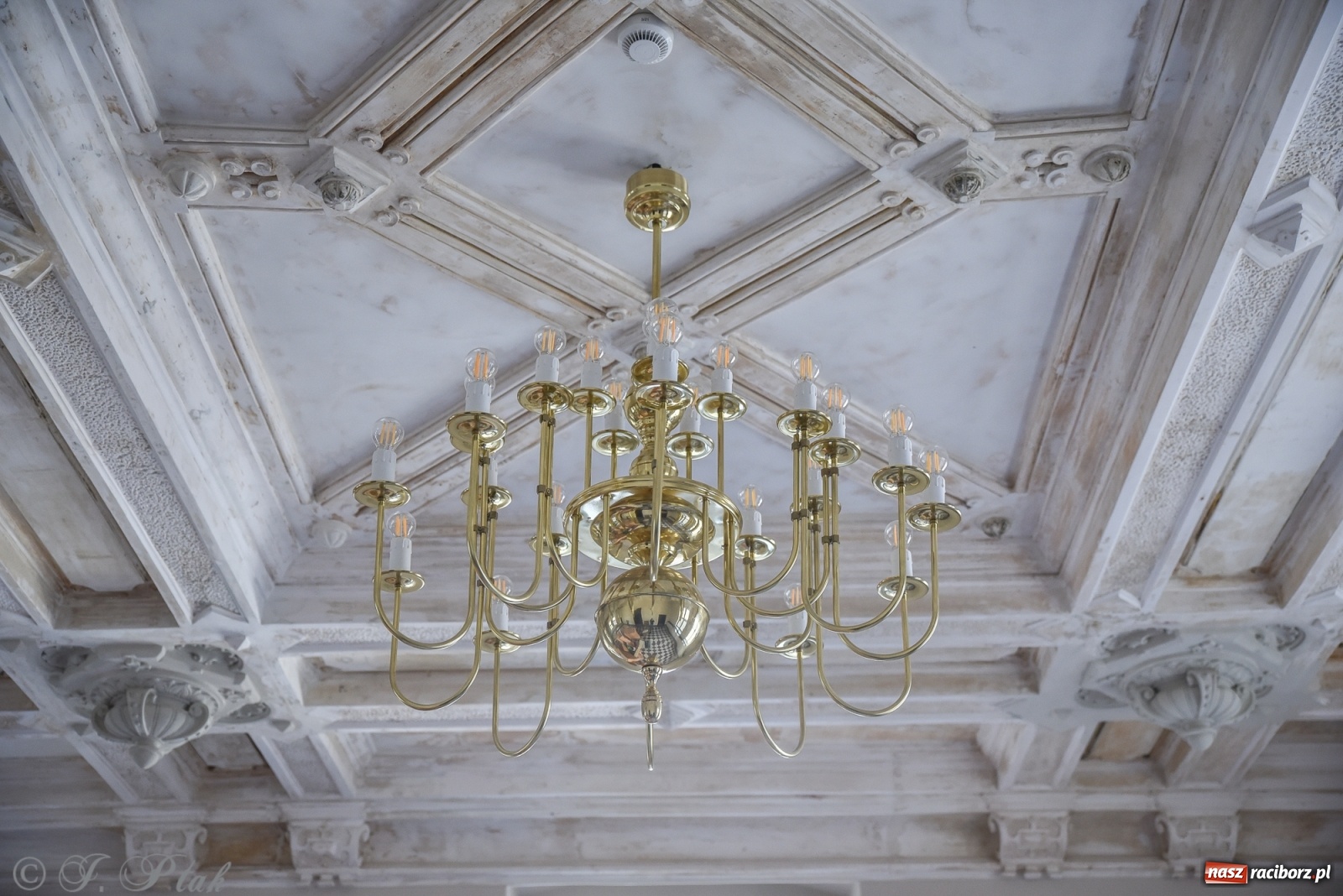 Zdjęcie w galerii na portalu naszraciborz.pl: Gmach sądu krajowego w Raciborzu. Zobaczcie odnowione wnętrza [FOTO] wiadomości z regionu