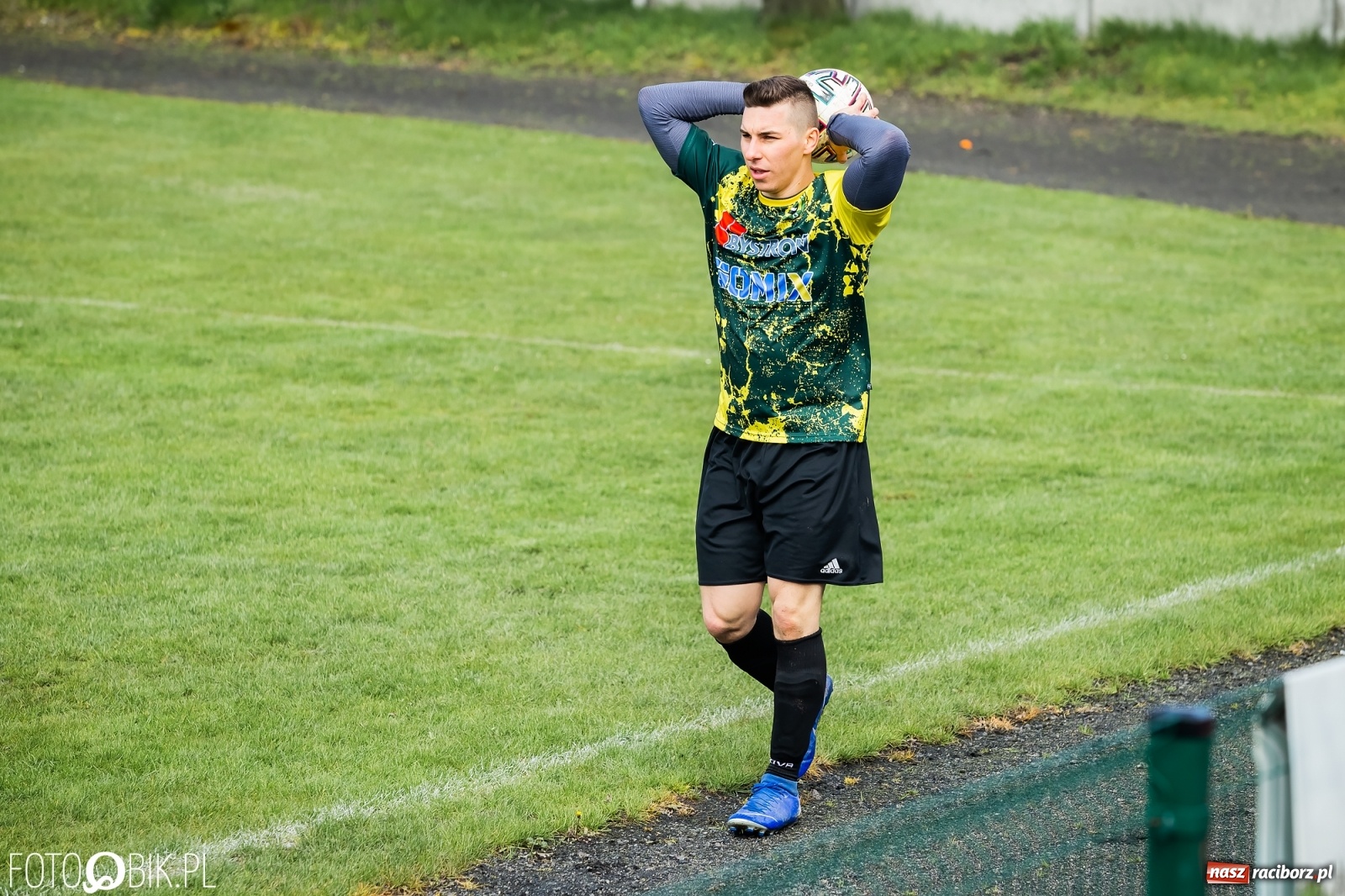 Zdjęcie w galerii na portalu naszraciborz.pl: Rezerwy Tworkowa nie miały problemów z Olzą [FOTO] wiadomości z regionu