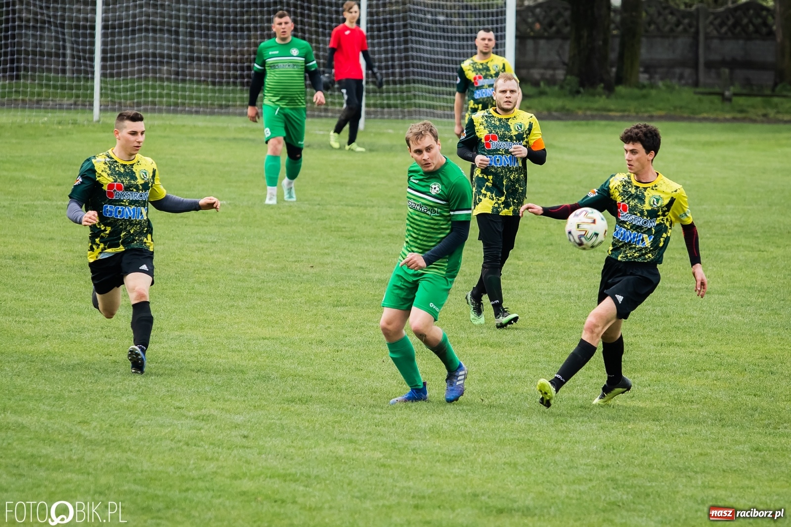 Zdjęcie w galerii na portalu naszraciborz.pl: Rezerwy Tworkowa nie miały problemów z Olzą [FOTO] wiadomości z regionu