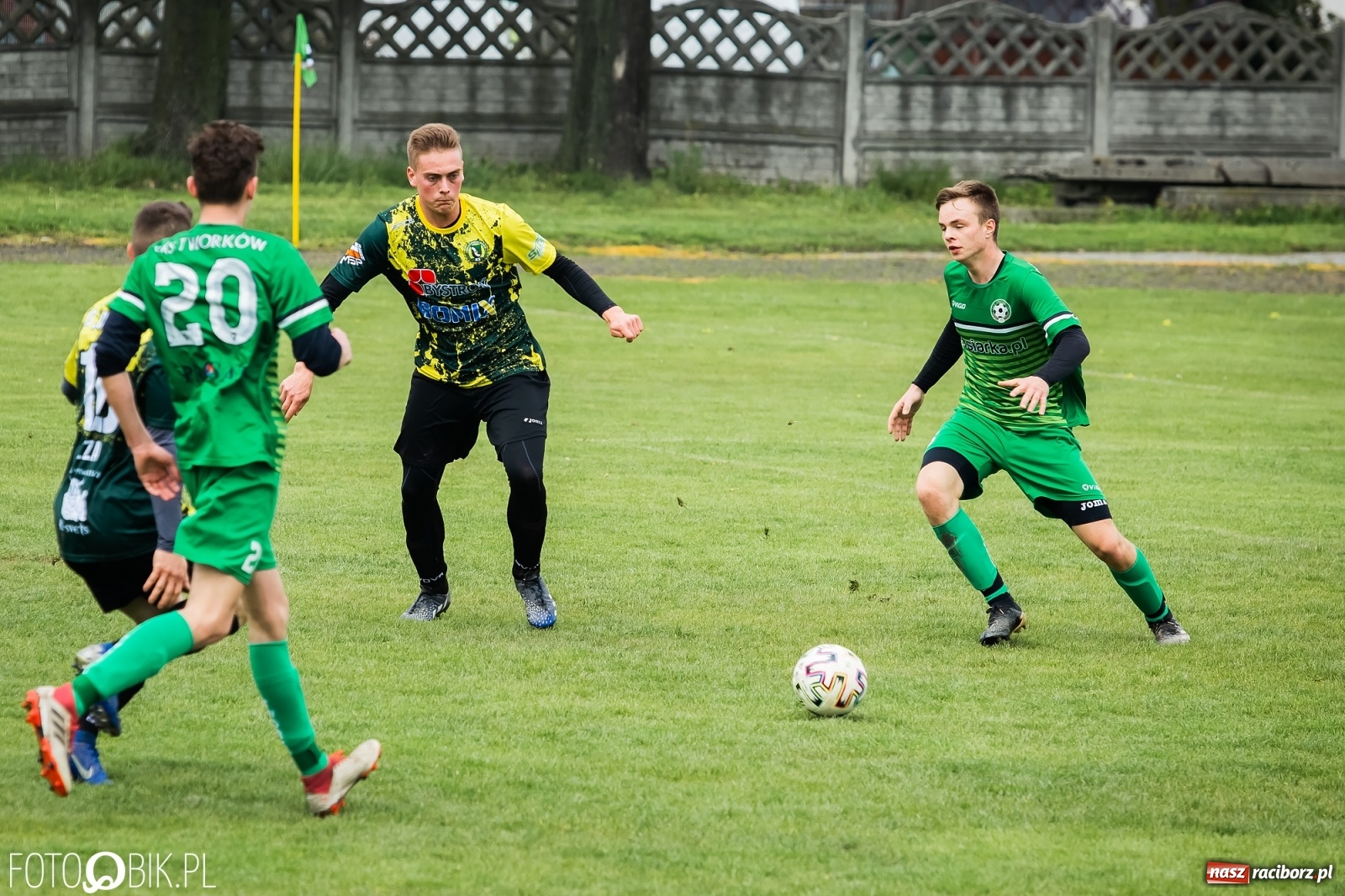 Zdjęcie w galerii na portalu naszraciborz.pl: Rezerwy Tworkowa nie miały problemów z Olzą [FOTO] wiadomości z regionu