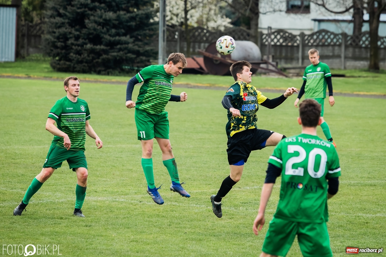 Zdjęcie w galerii na portalu naszraciborz.pl: Rezerwy Tworkowa nie miały problemów z Olzą [FOTO] wiadomości z regionu