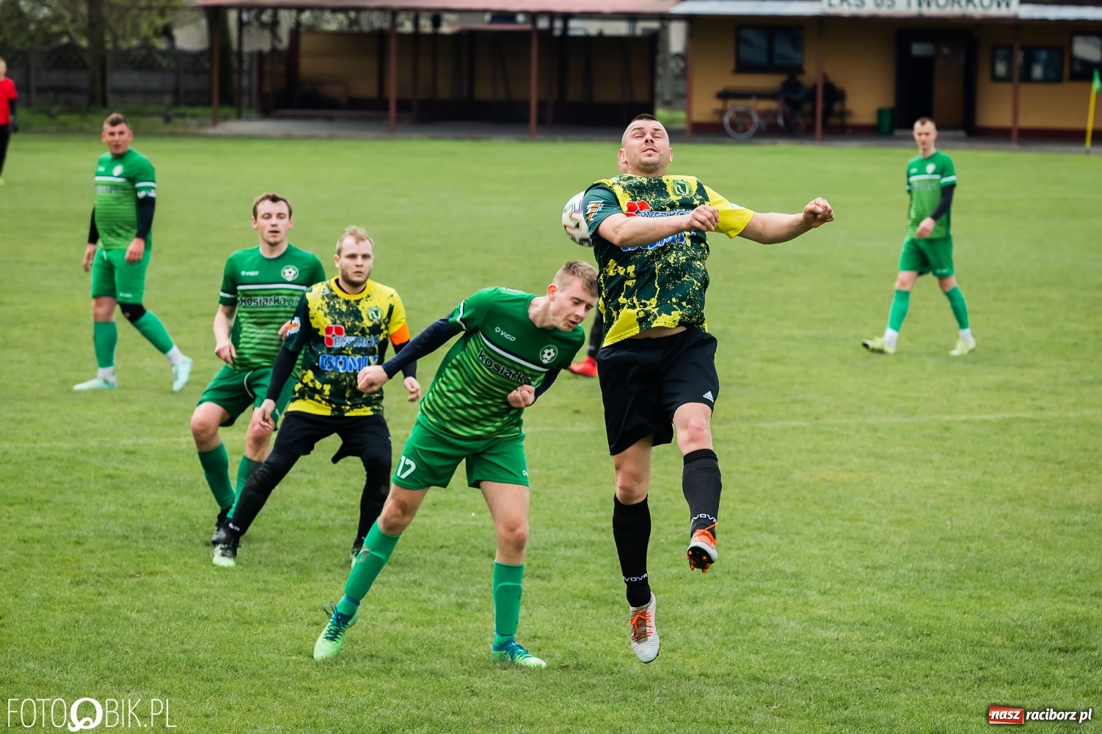 Zdjęcie w galerii na portalu naszraciborz.pl: Rezerwy Tworkowa nie miały problemów z Olzą [FOTO] wiadomości z regionu
