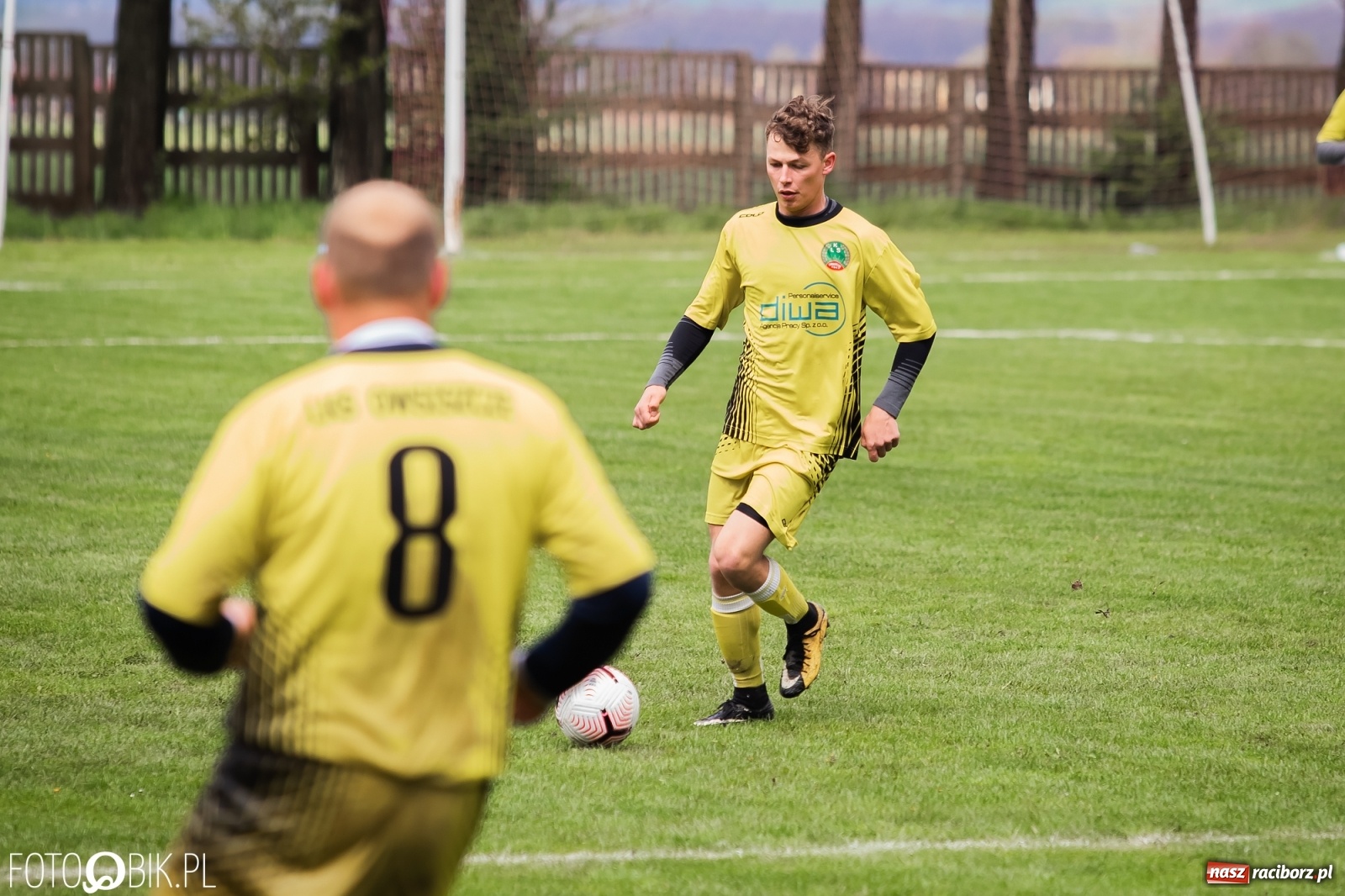 Zdjęcie w galerii na portalu naszraciborz.pl: Outsider napędził strachu wiceliderowi [FOTO] wiadomości z regionu