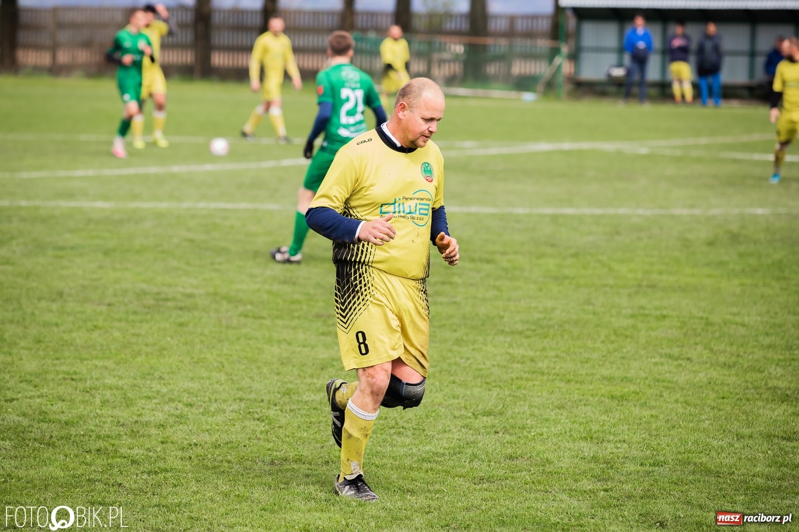 Zdjęcie w galerii na portalu naszraciborz.pl: Outsider napędził strachu wiceliderowi [FOTO] wiadomości z regionu