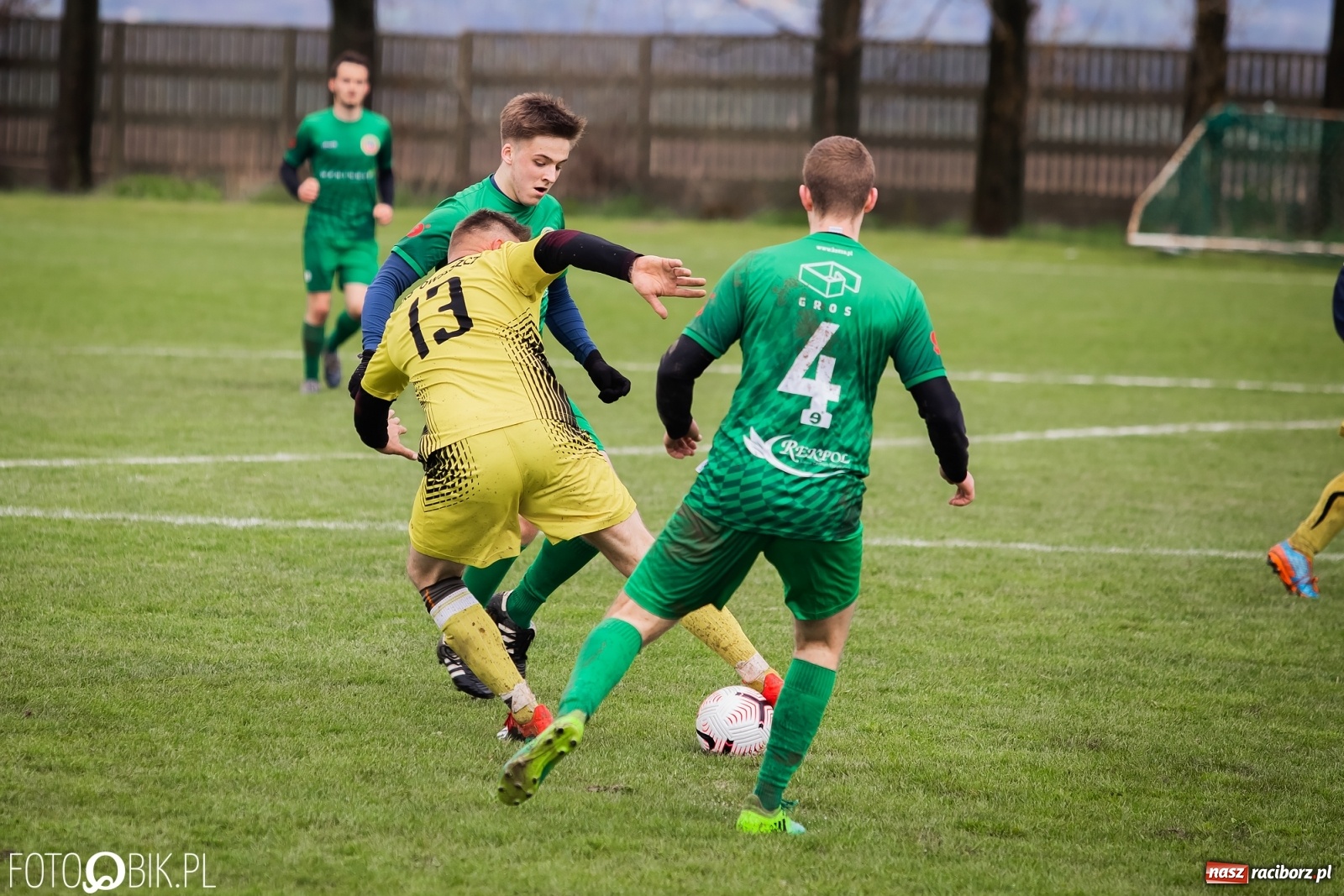 Zdjęcie w galerii na portalu naszraciborz.pl: Outsider napędził strachu wiceliderowi [FOTO] wiadomości z regionu