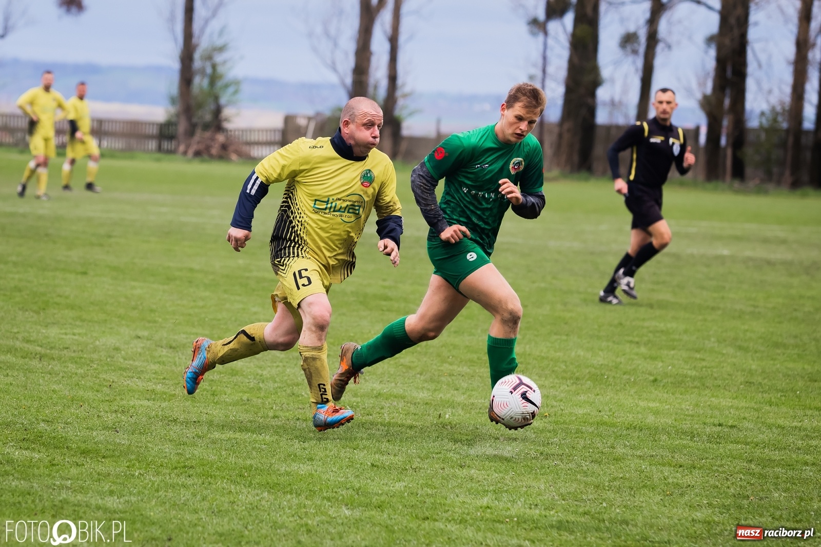 Zdjęcie w galerii na portalu naszraciborz.pl: Outsider napędził strachu wiceliderowi [FOTO] wiadomości z regionu