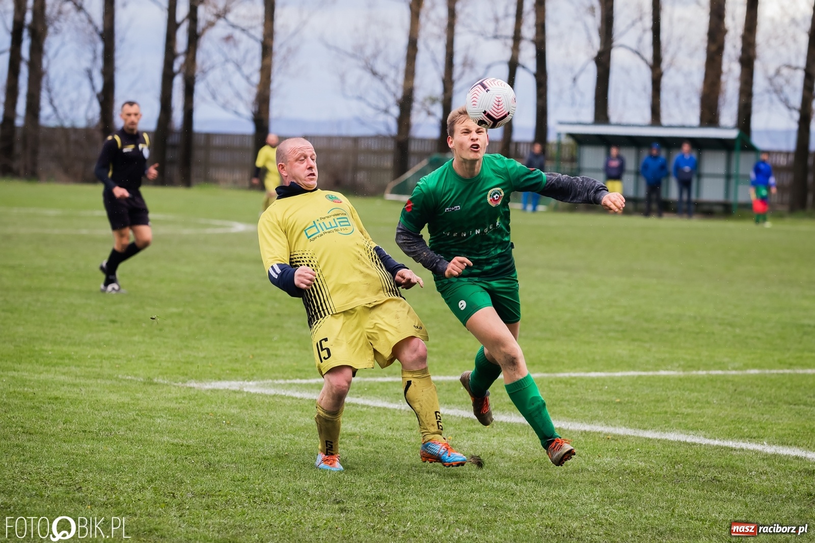 Zdjęcie w galerii na portalu naszraciborz.pl: Outsider napędził strachu wiceliderowi [FOTO] wiadomości z regionu