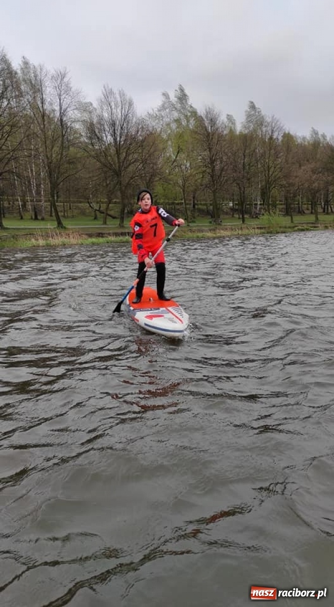 Zdjęcie w galerii na portalu naszraciborz.pl: Raciborzanie z medalami na Pucharze Polski Silesia SUP CUP wiadomości z regionu