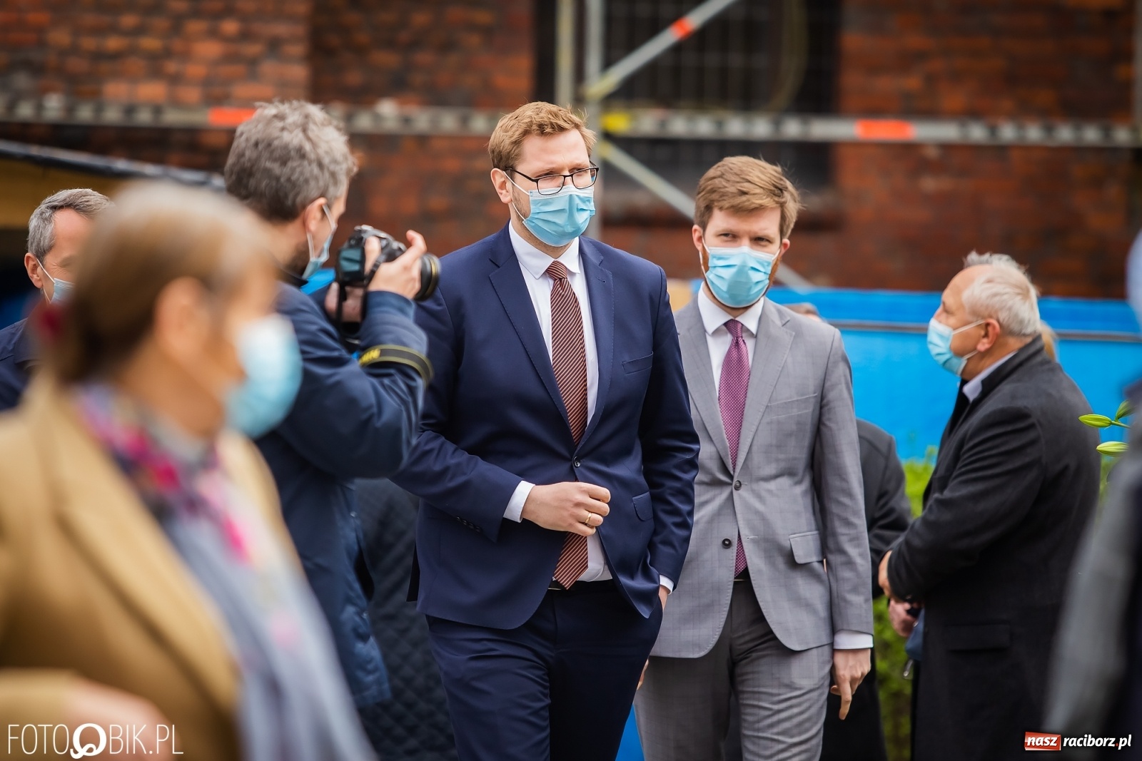 Zdjęcie w galerii na portalu naszraciborz.pl: Odrzućmy spory! Święto Trzeciego Maja w Raciborzu [FOTO i WIDEO] wiadomości z regionu