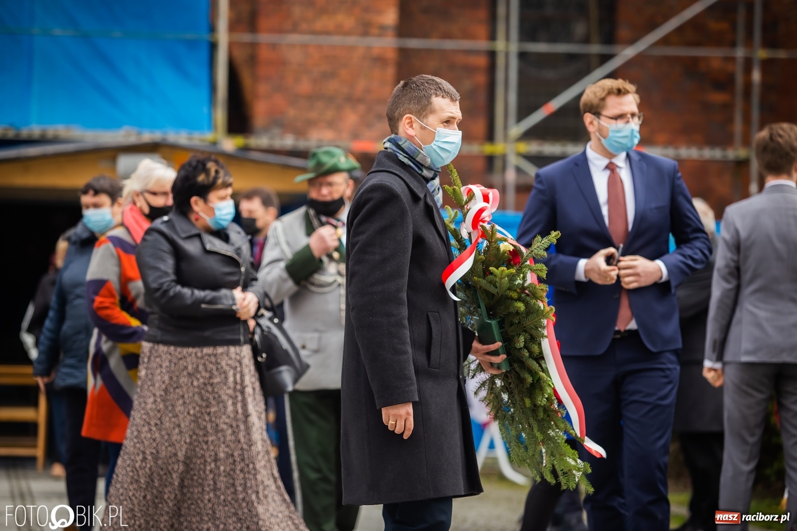 Zdjęcie w galerii na portalu naszraciborz.pl: Odrzućmy spory! Święto Trzeciego Maja w Raciborzu [FOTO i WIDEO] wiadomości z regionu
