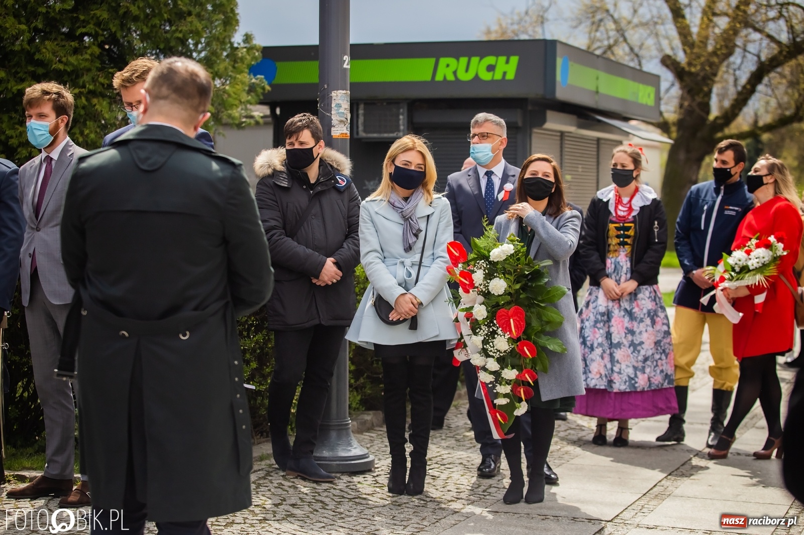 Zdjęcie w galerii na portalu naszraciborz.pl: Odrzućmy spory! Święto Trzeciego Maja w Raciborzu [FOTO i WIDEO] wiadomości z regionu