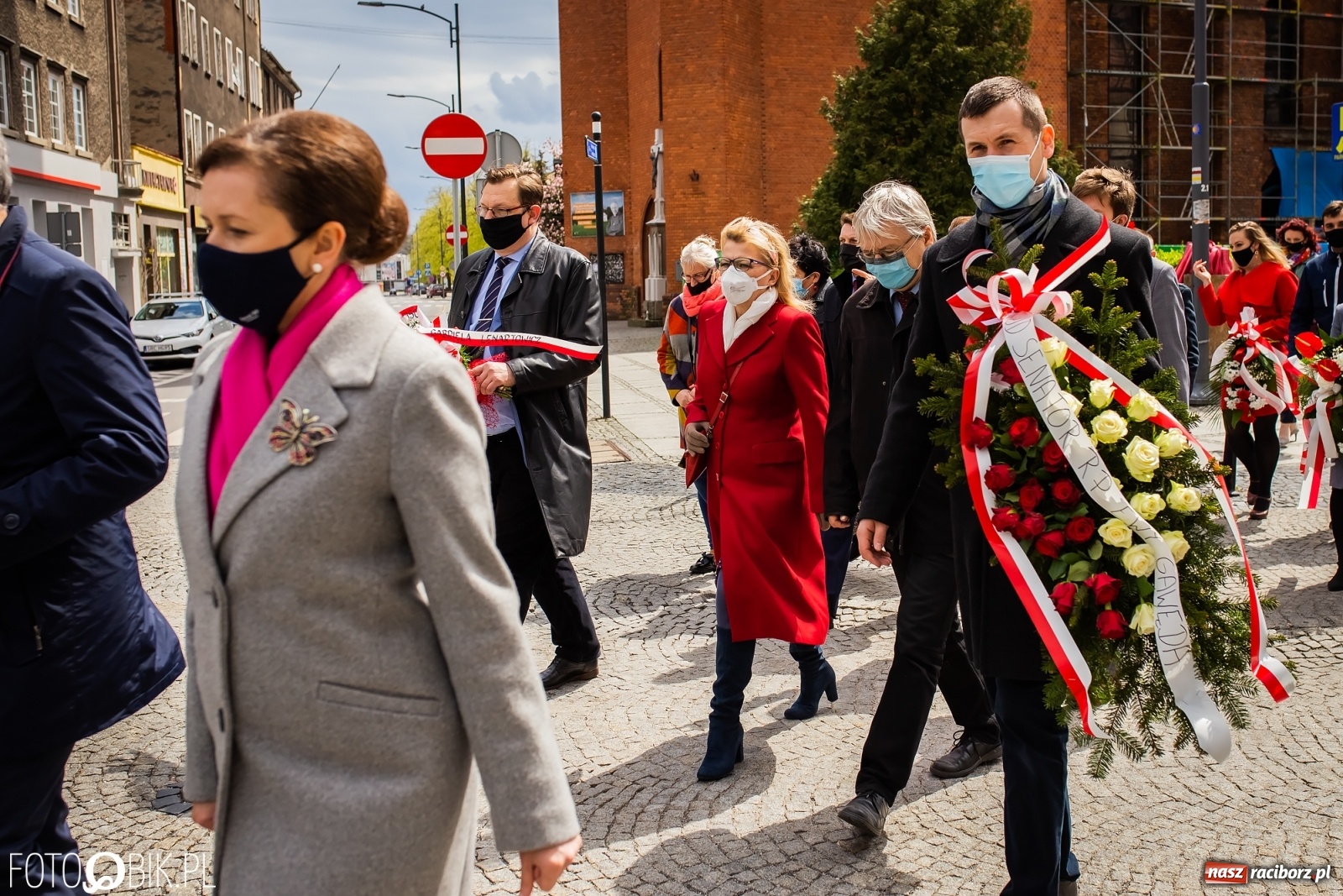Zdjęcie w galerii na portalu naszraciborz.pl: Odrzućmy spory! Święto Trzeciego Maja w Raciborzu [FOTO i WIDEO] wiadomości z regionu