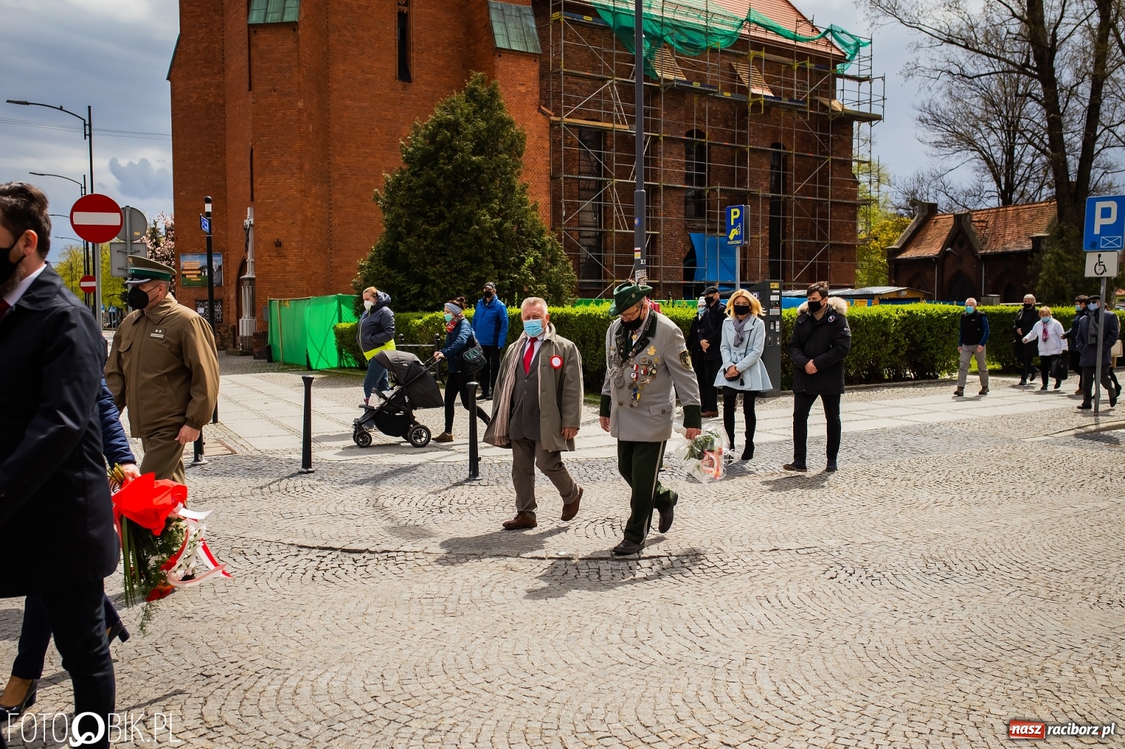 Zdjęcie w galerii na portalu naszraciborz.pl: Odrzućmy spory! Święto Trzeciego Maja w Raciborzu [FOTO i WIDEO] wiadomości z regionu