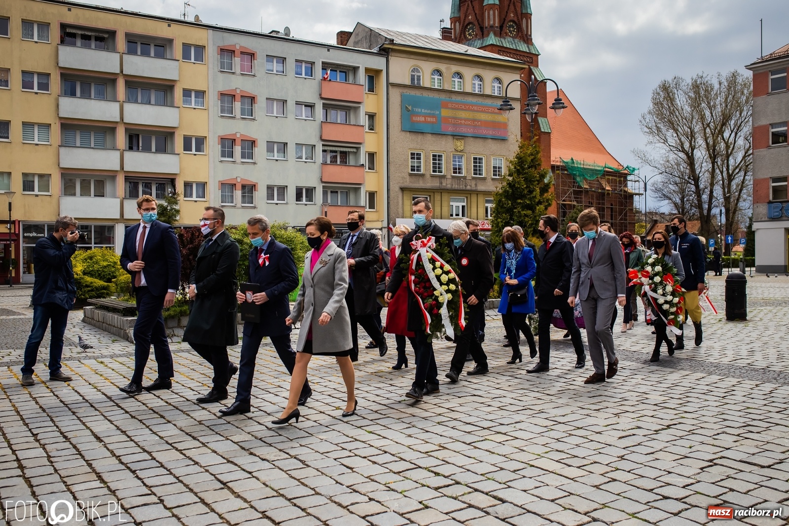 Zdjęcie w galerii na portalu naszraciborz.pl: Odrzućmy spory! Święto Trzeciego Maja w Raciborzu [FOTO i WIDEO] wiadomości z regionu