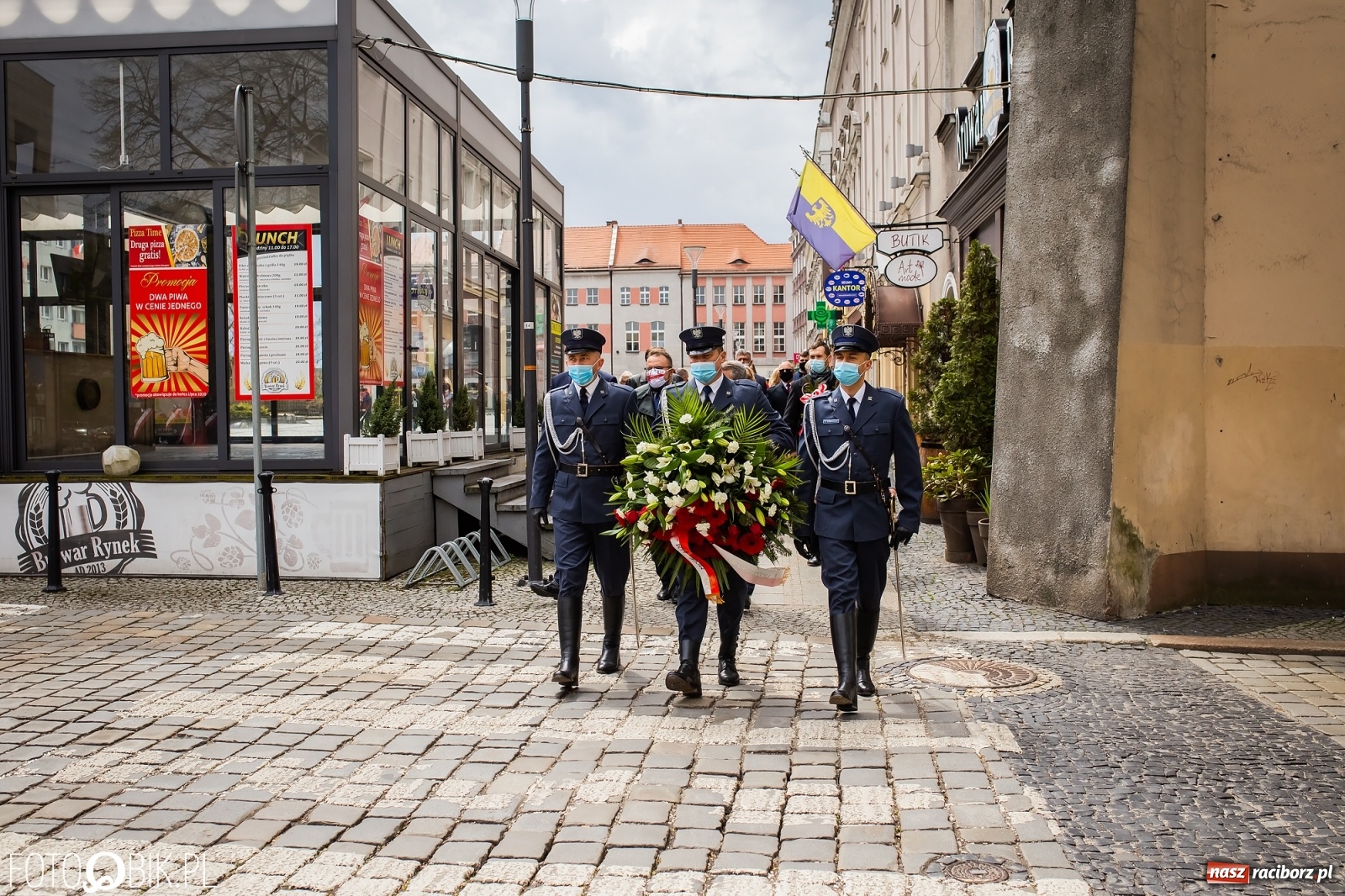 Zdjęcie w galerii na portalu naszraciborz.pl: Odrzućmy spory! Święto Trzeciego Maja w Raciborzu [FOTO i WIDEO] wiadomości z regionu