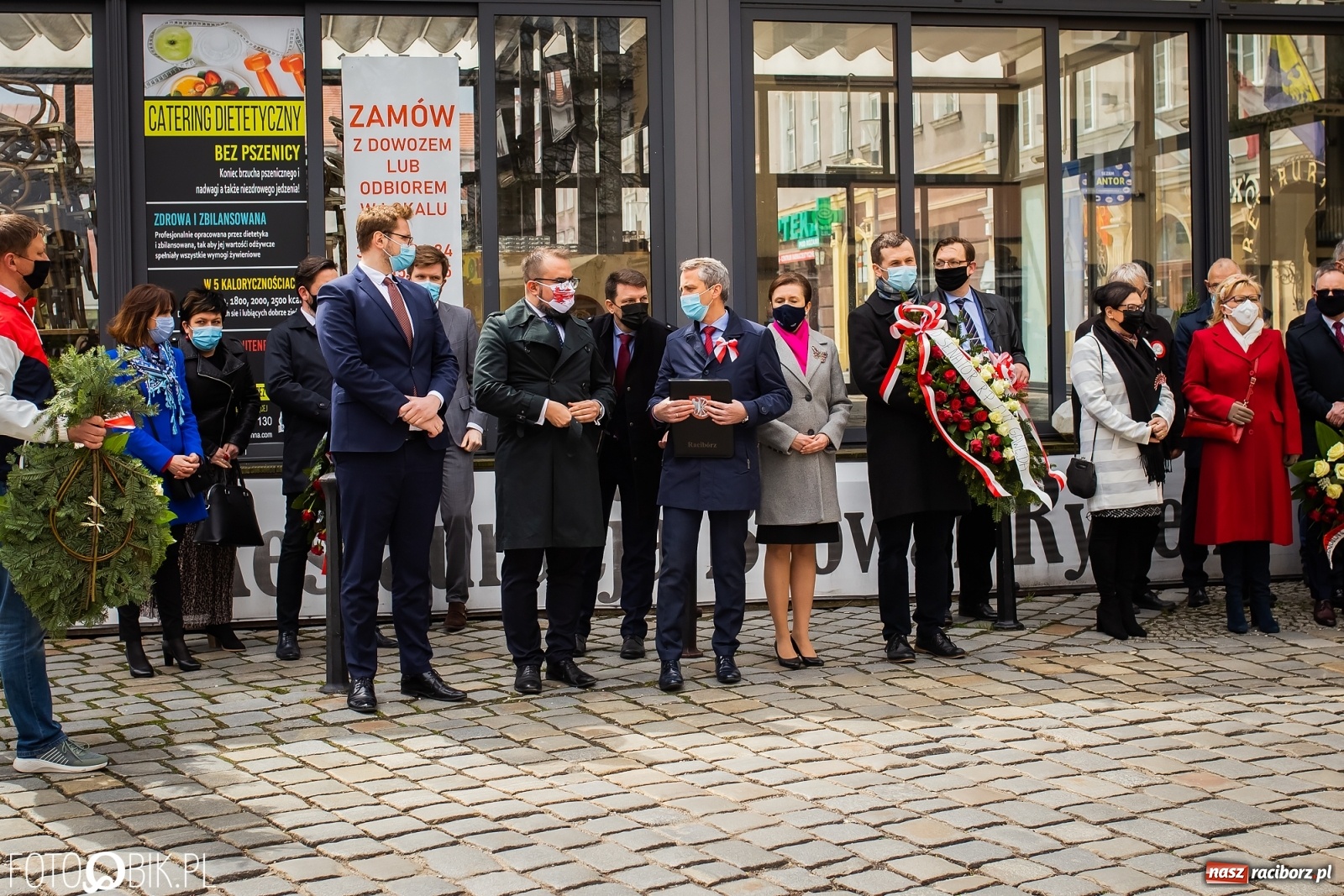 Zdjęcie w galerii na portalu naszraciborz.pl: Odrzućmy spory! Święto Trzeciego Maja w Raciborzu [FOTO i WIDEO] wiadomości z regionu