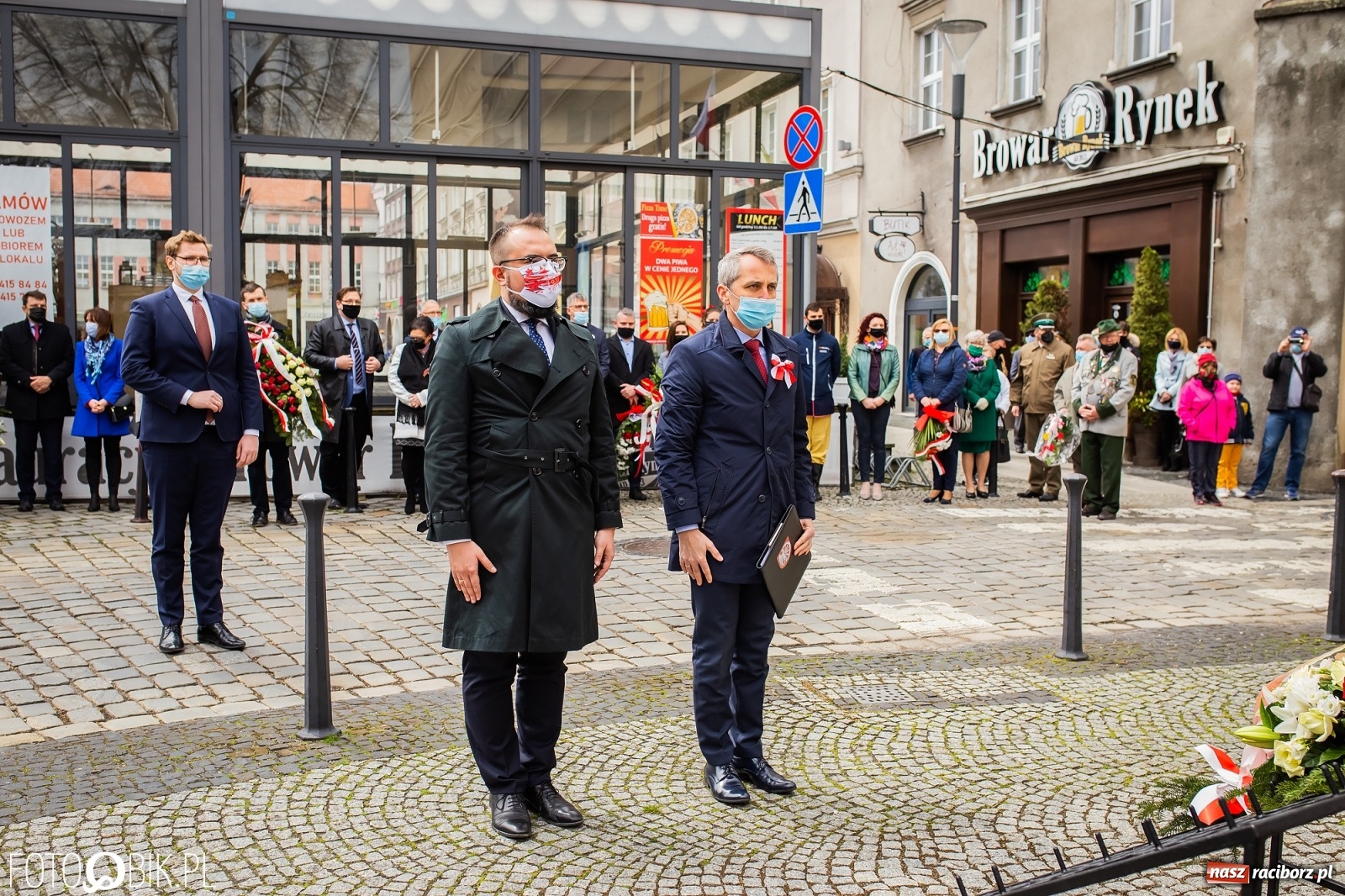 Zdjęcie w galerii na portalu naszraciborz.pl: Odrzućmy spory! Święto Trzeciego Maja w Raciborzu [FOTO i WIDEO] wiadomości z regionu