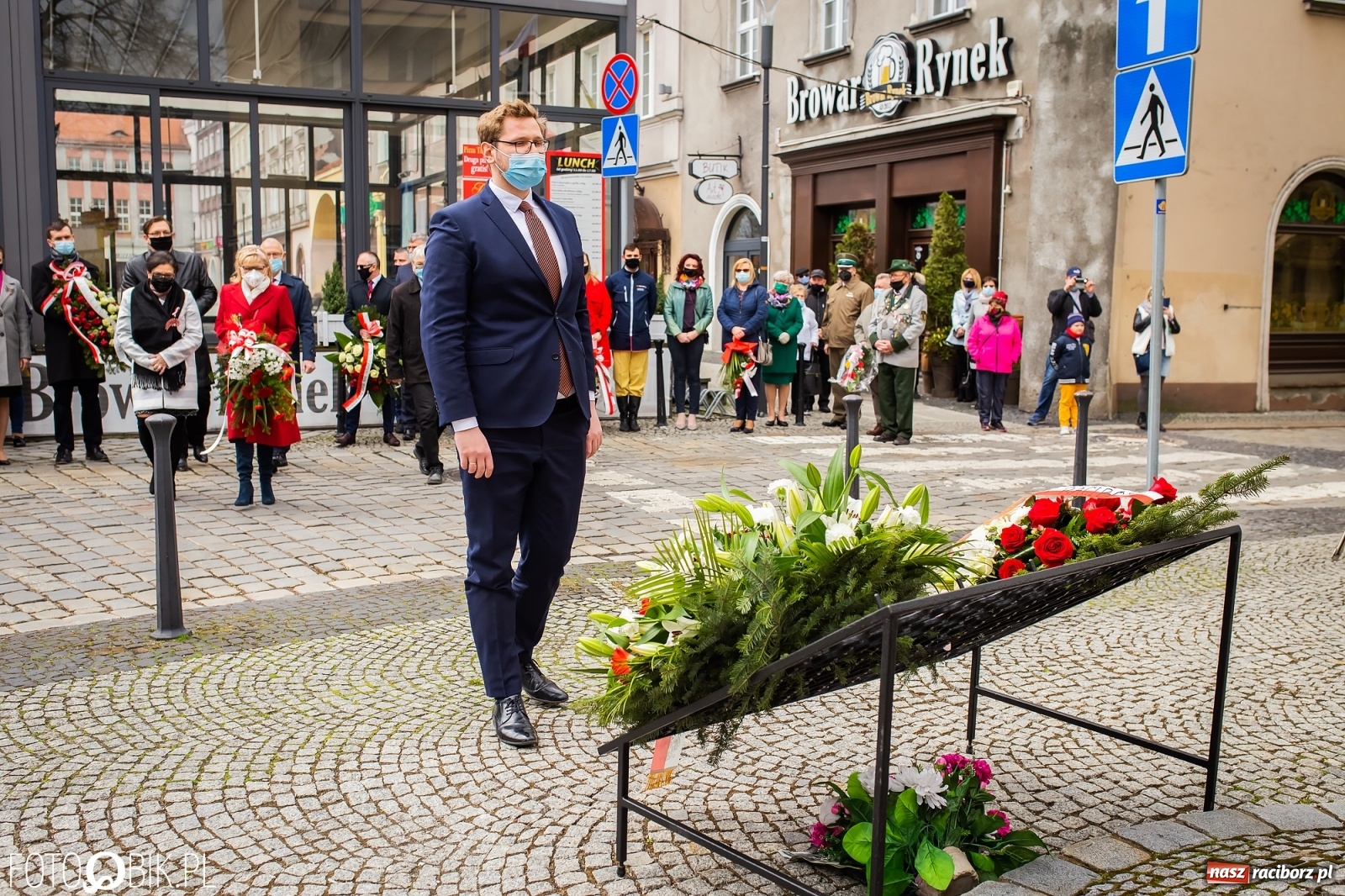 Zdjęcie w galerii na portalu naszraciborz.pl: Odrzućmy spory! Święto Trzeciego Maja w Raciborzu [FOTO i WIDEO] wiadomości z regionu