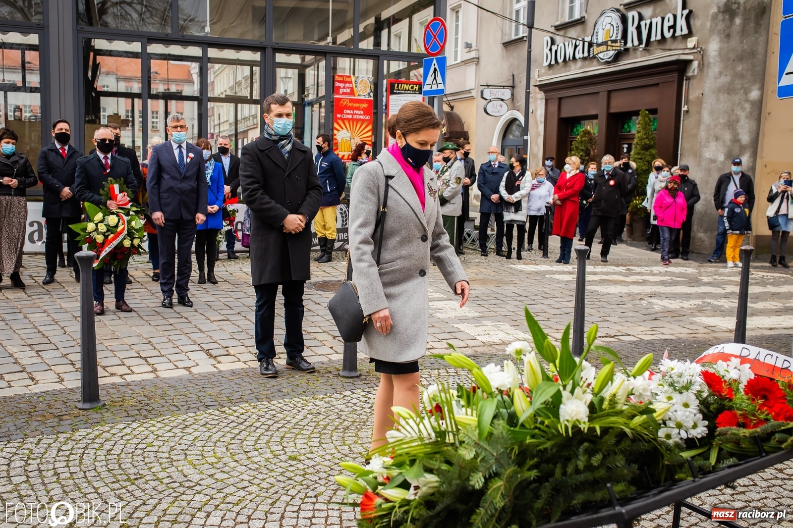 Zdjęcie w galerii na portalu naszraciborz.pl: Odrzućmy spory! Święto Trzeciego Maja w Raciborzu [FOTO i WIDEO] wiadomości z regionu