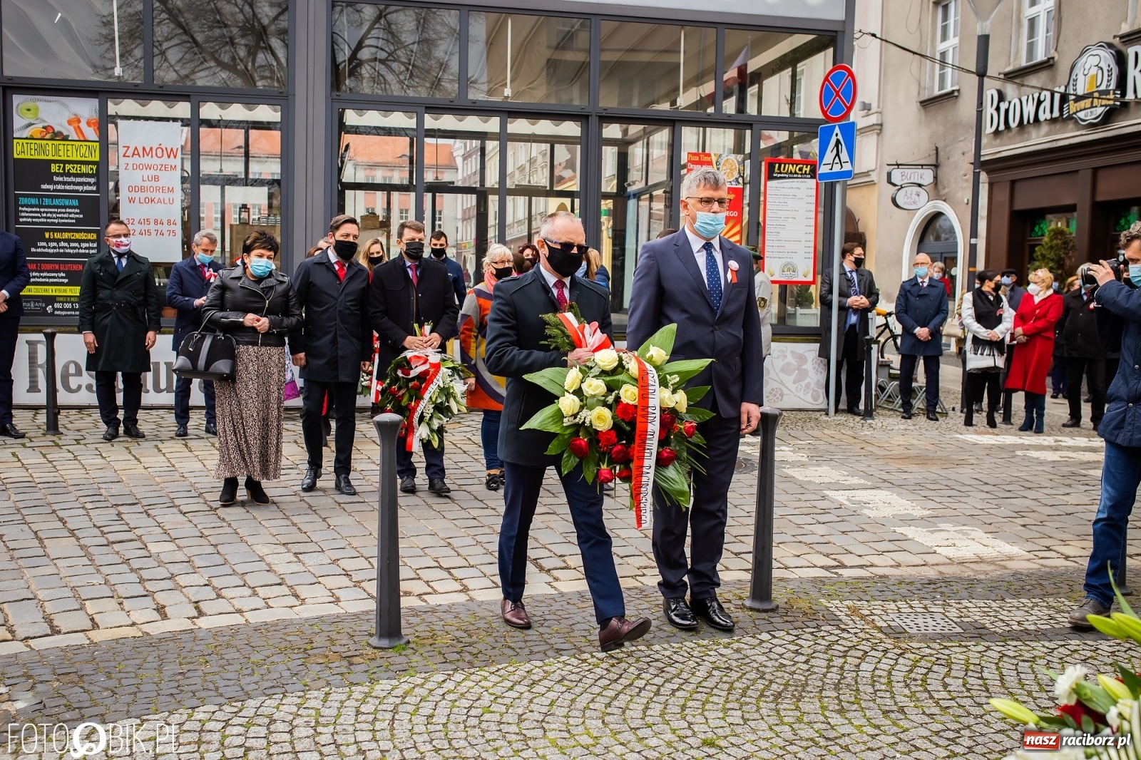 Zdjęcie w galerii na portalu naszraciborz.pl: Odrzućmy spory! Święto Trzeciego Maja w Raciborzu [FOTO i WIDEO] wiadomości z regionu