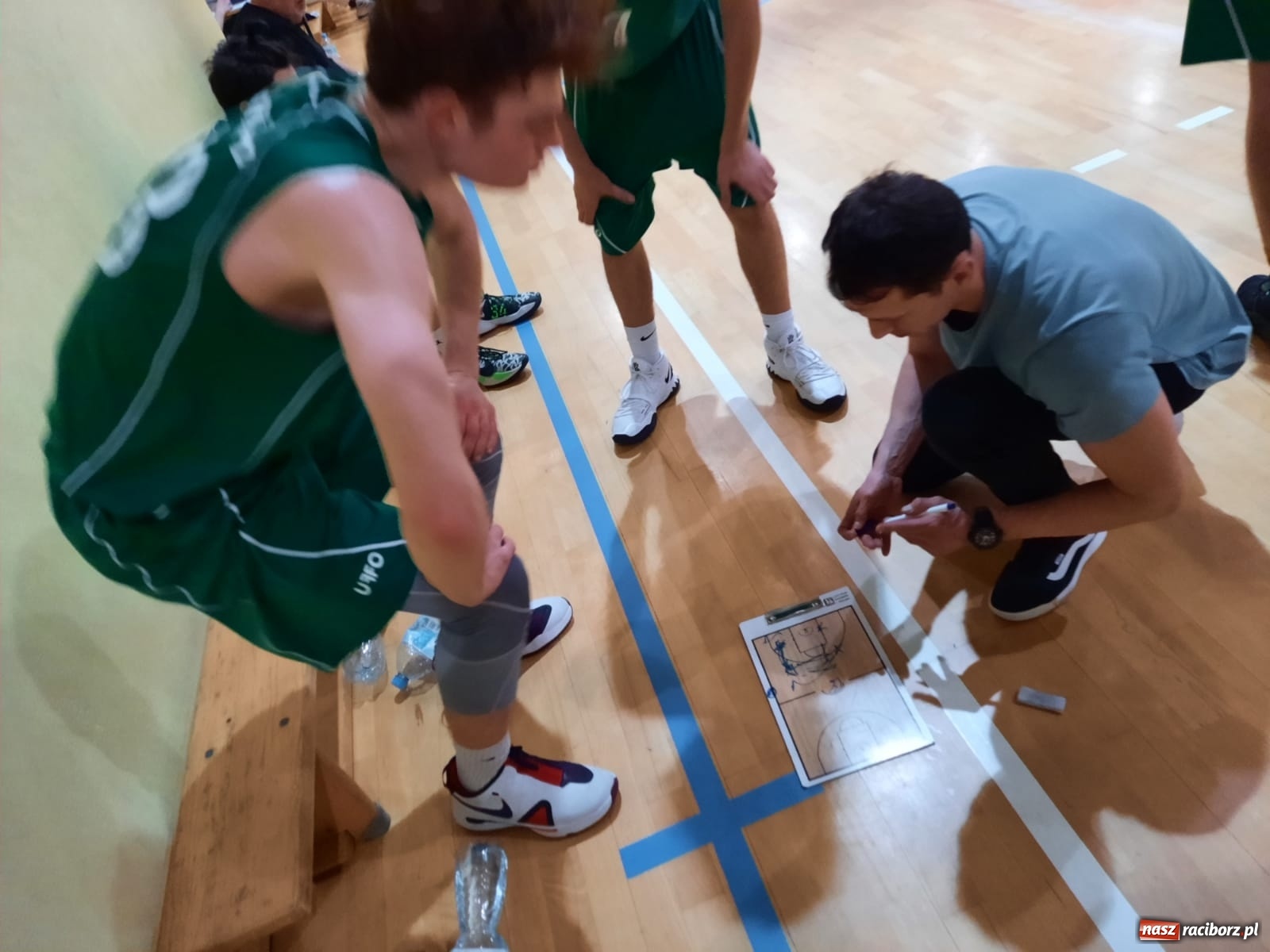 Zdjęcie w galerii na portalu naszraciborz.pl: Wyjazdowa potyczka koszykarzy MiniBasketball Racibórz wiadomości z regionu