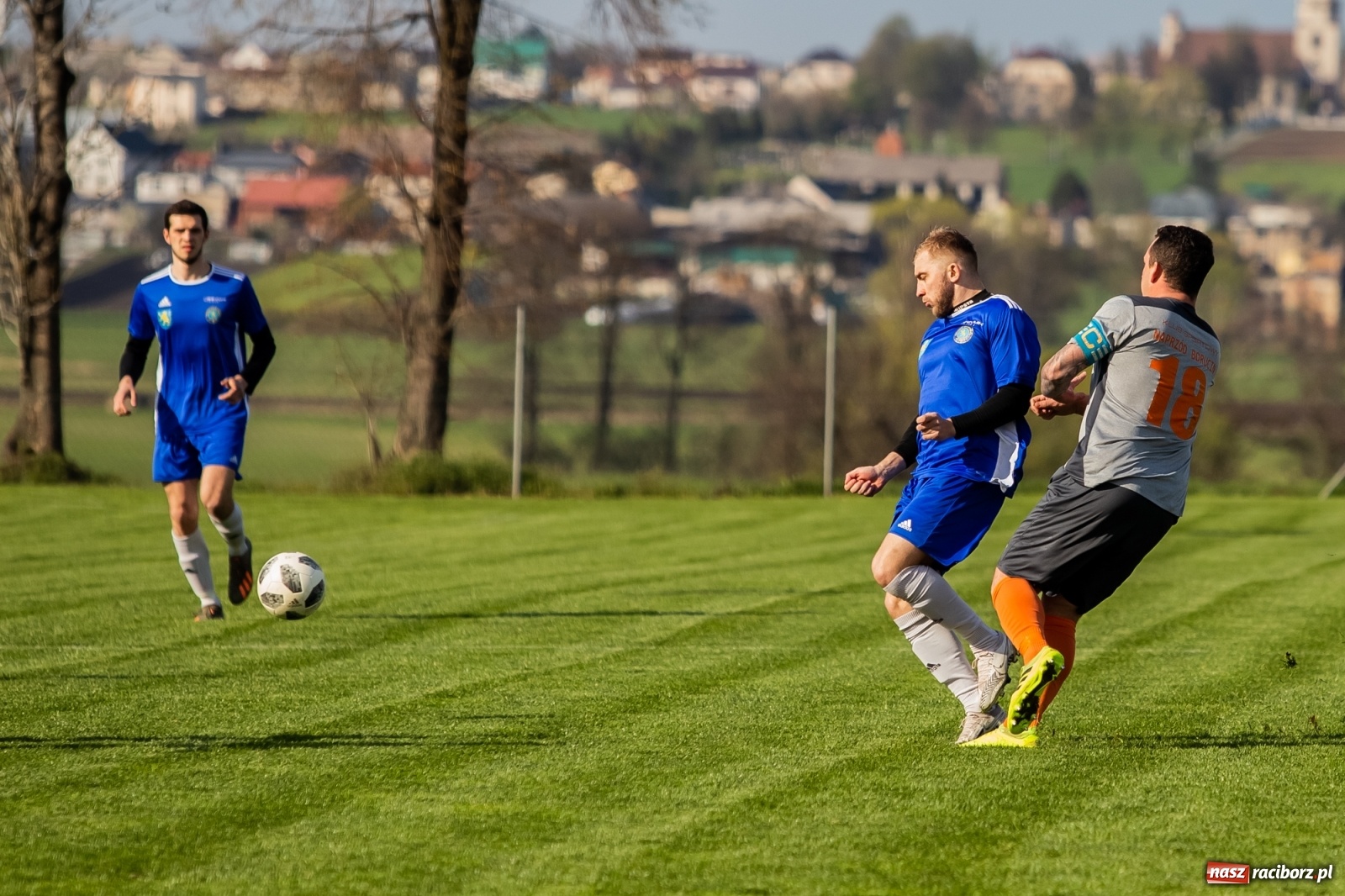 Zdjęcie w galerii na portalu naszraciborz.pl: Borucin znów zwycięski. Marklowice na kolanach [FOTO] wiadomości z regionu